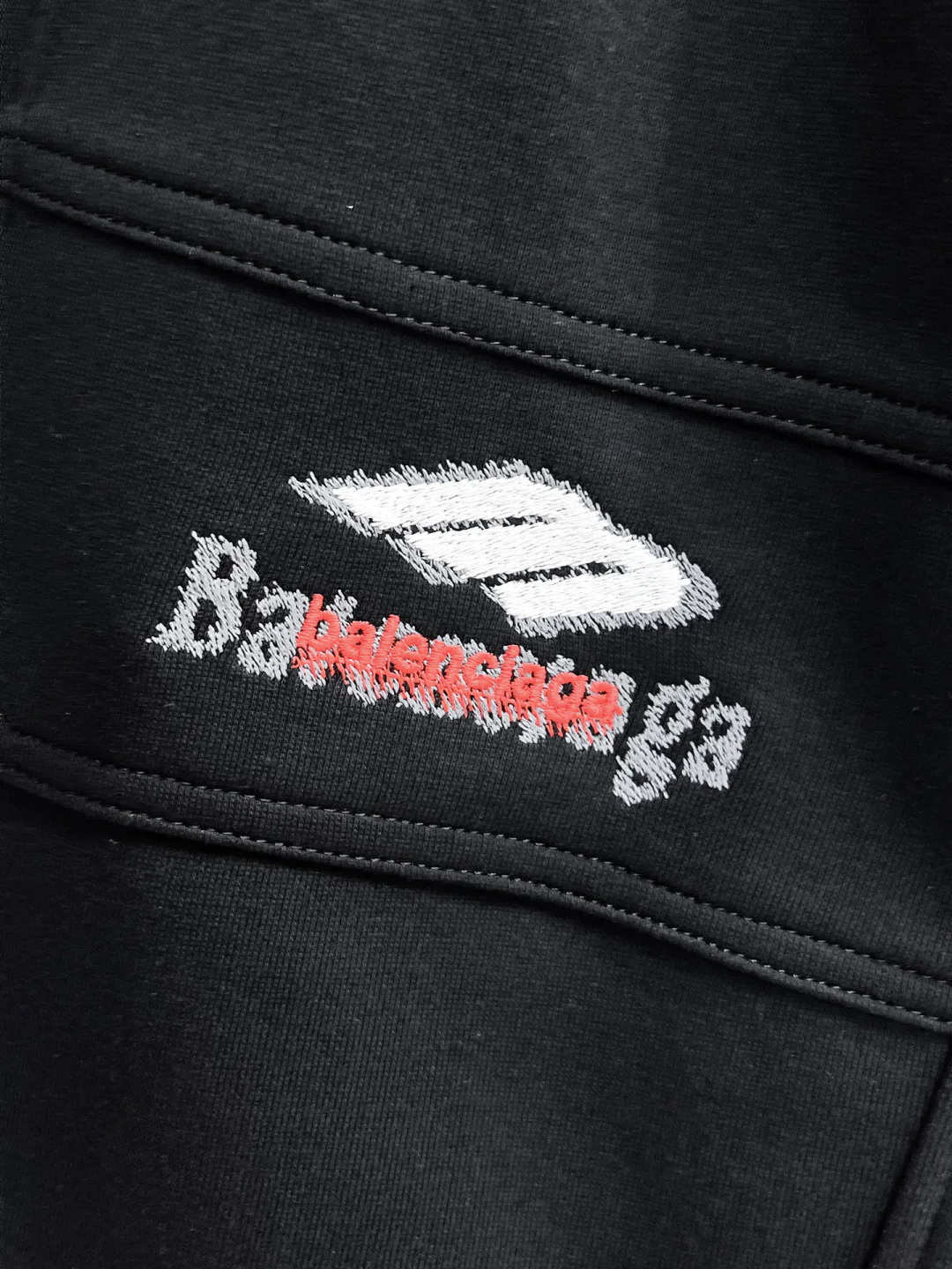 Шорты Мужские Balenciaga 13417534