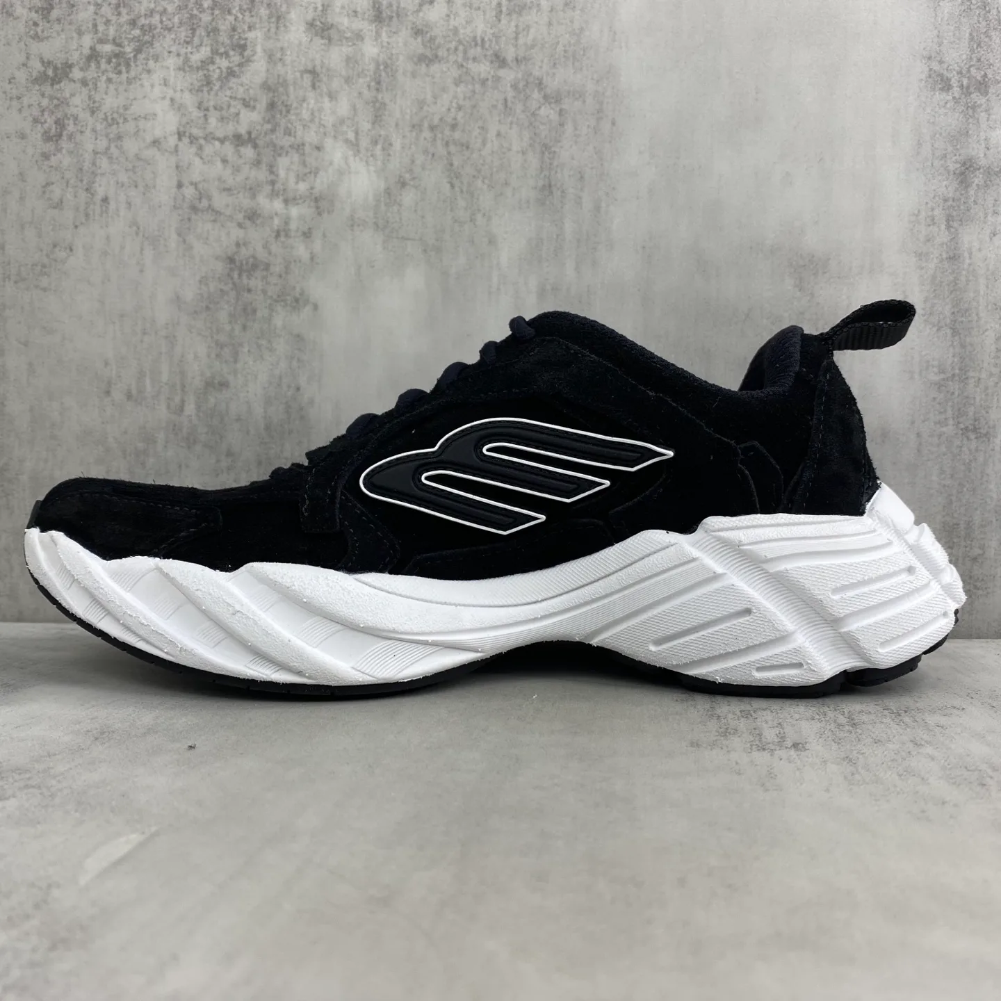 Кроссовки Женские Balenciaga 10240574