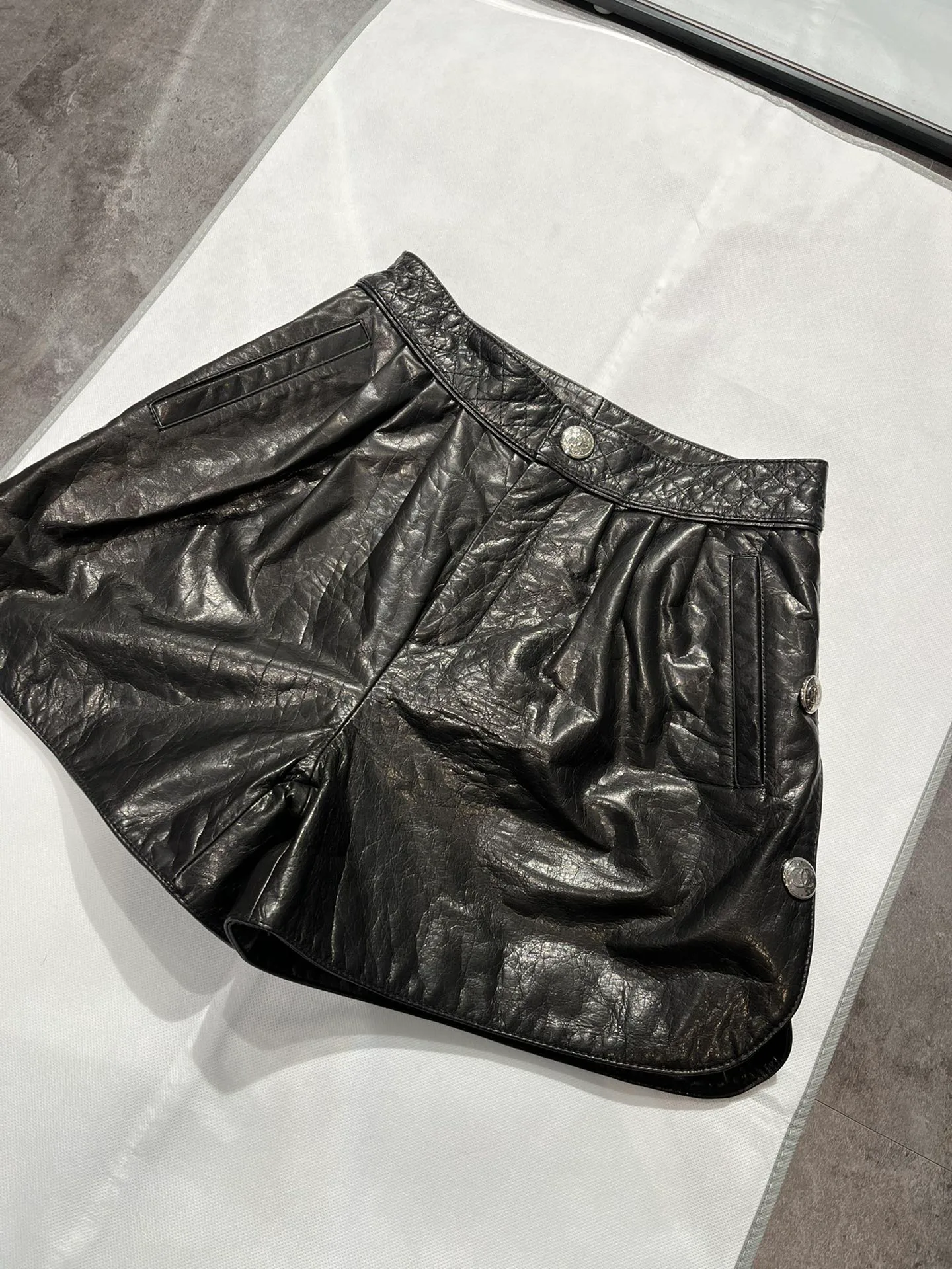 Шорты Женские Chanel 10088596