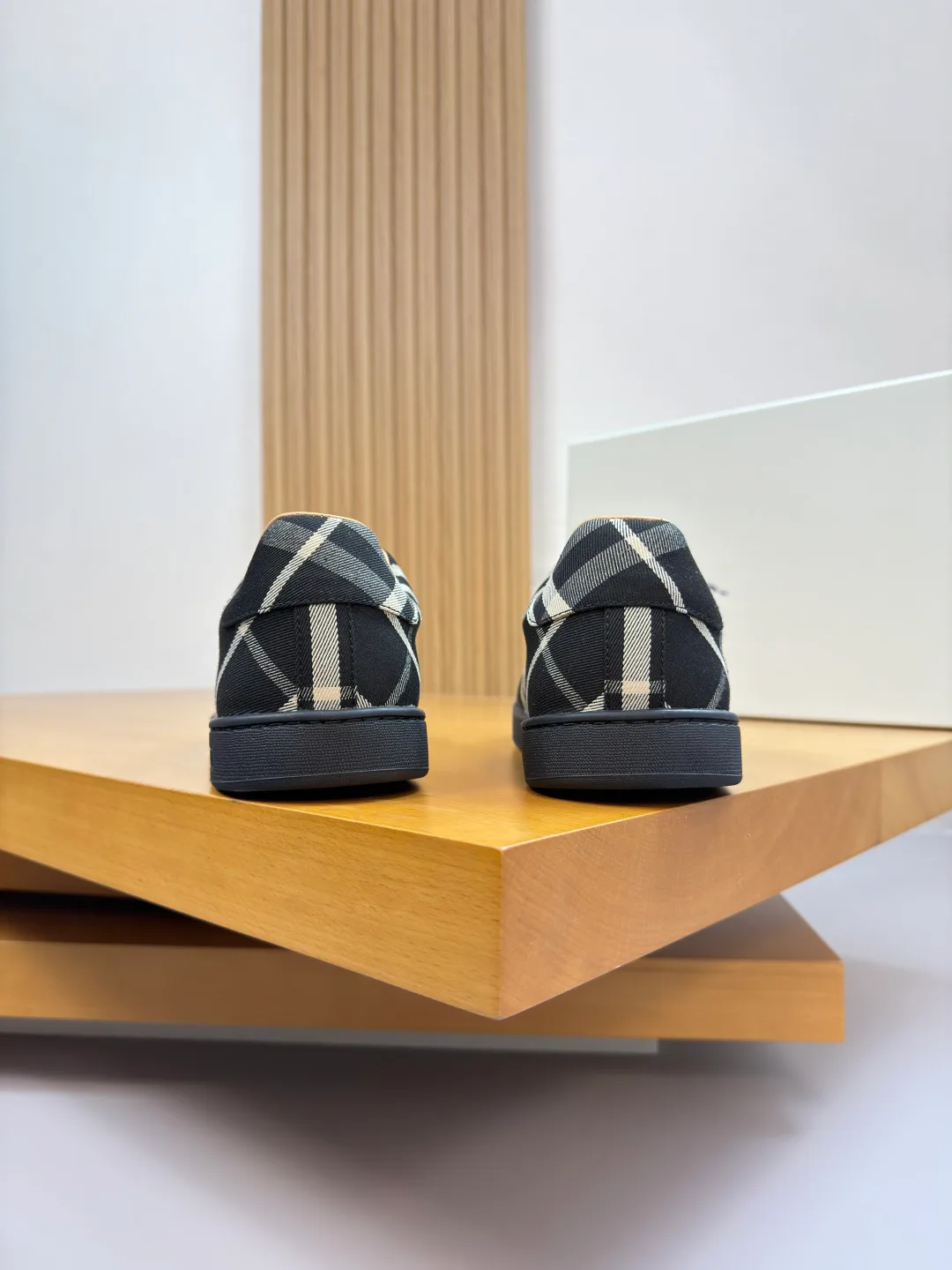 Кеды Мужские Burberry 2389610