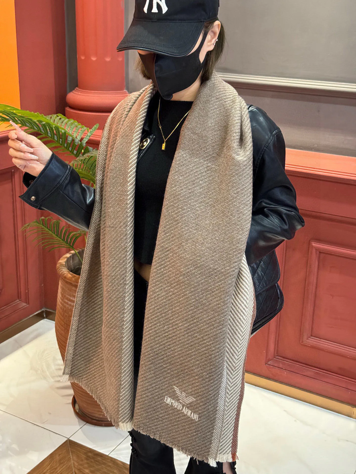 Шарфы Armani 497592