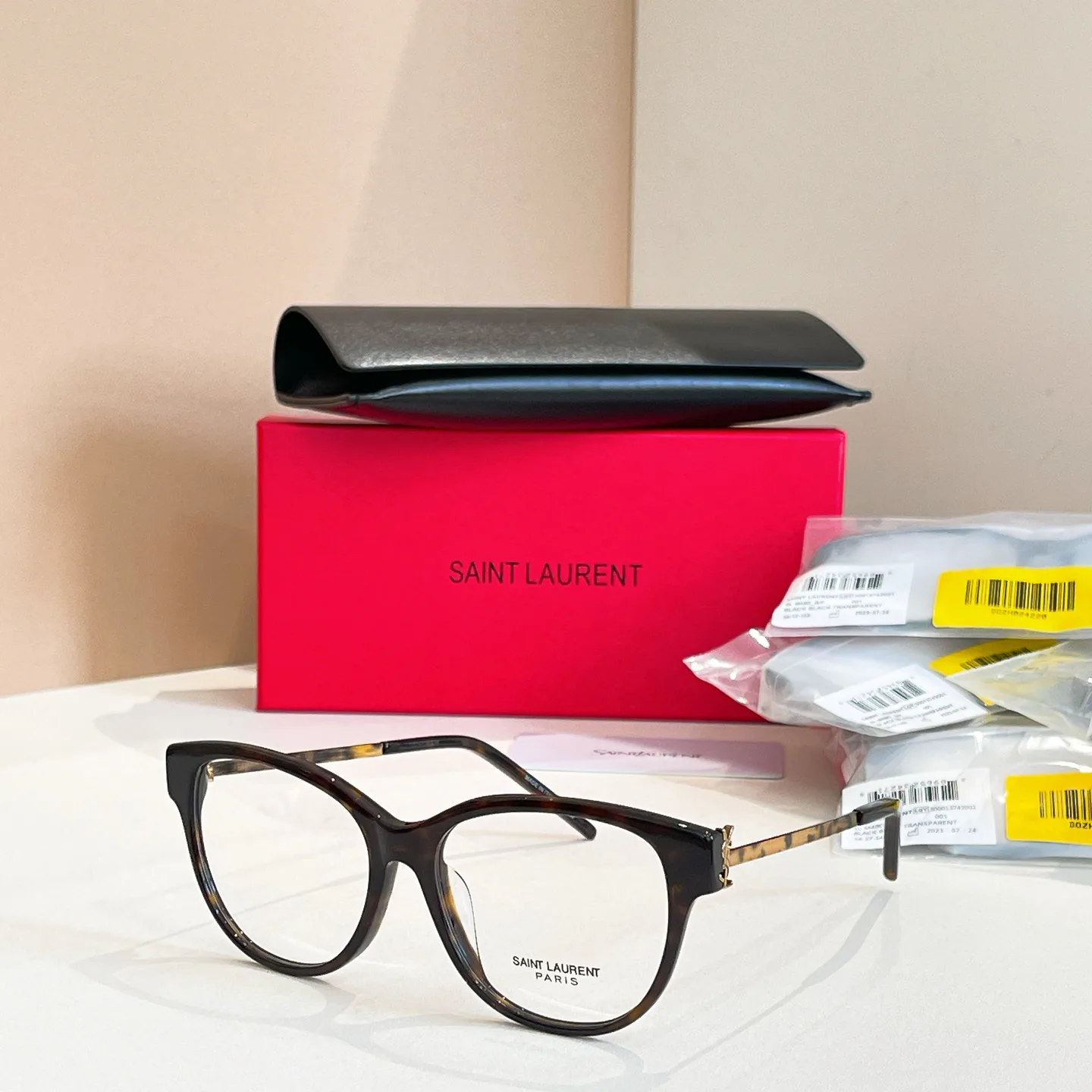 Очки Saint Laurent 1926553