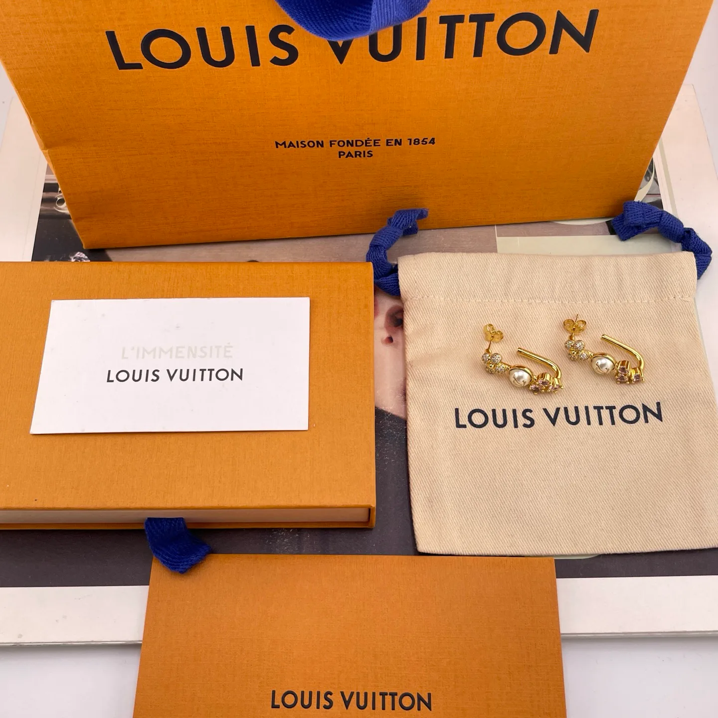 Бижутерия Louis Vuitton 18441625