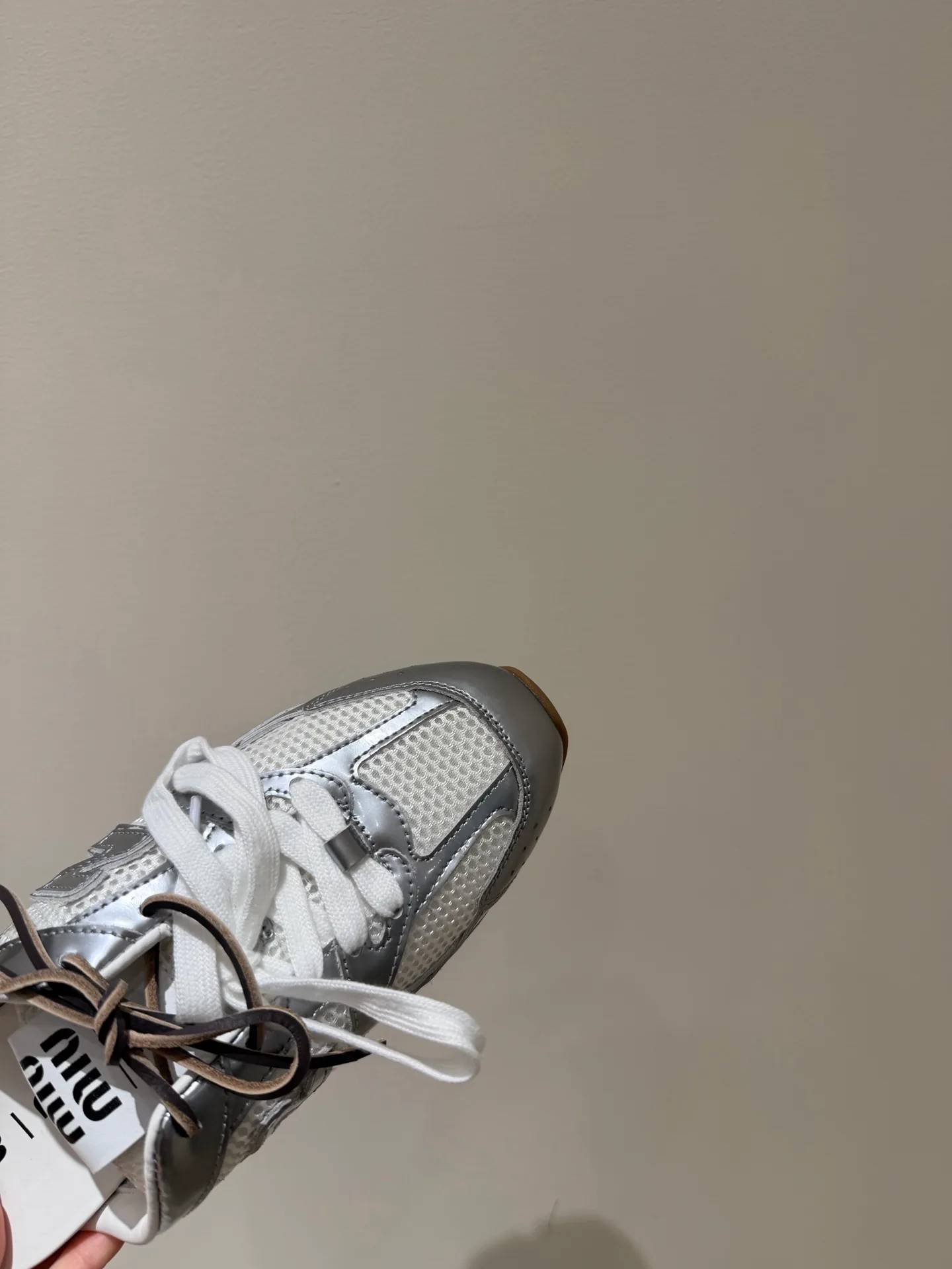 Кроссовки Женские Miu Miu 16868787