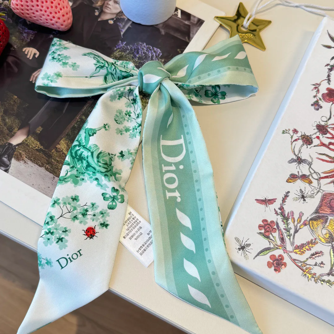 Платки Christian Dior 18003428