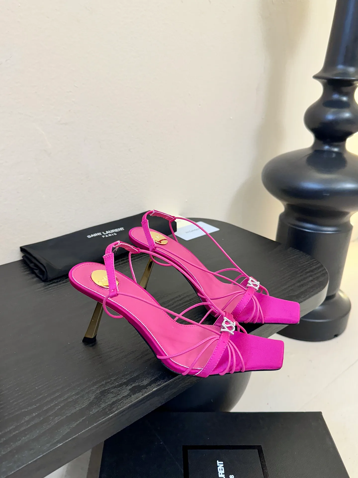 Босоножки Женские Saint Laurent 3495958