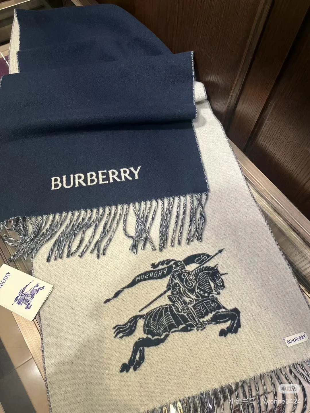 Шарфы Burberry 362045