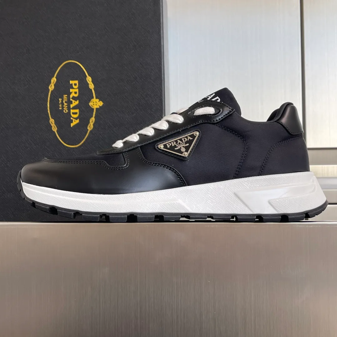 Кроссовки Мужские Prada 1276716