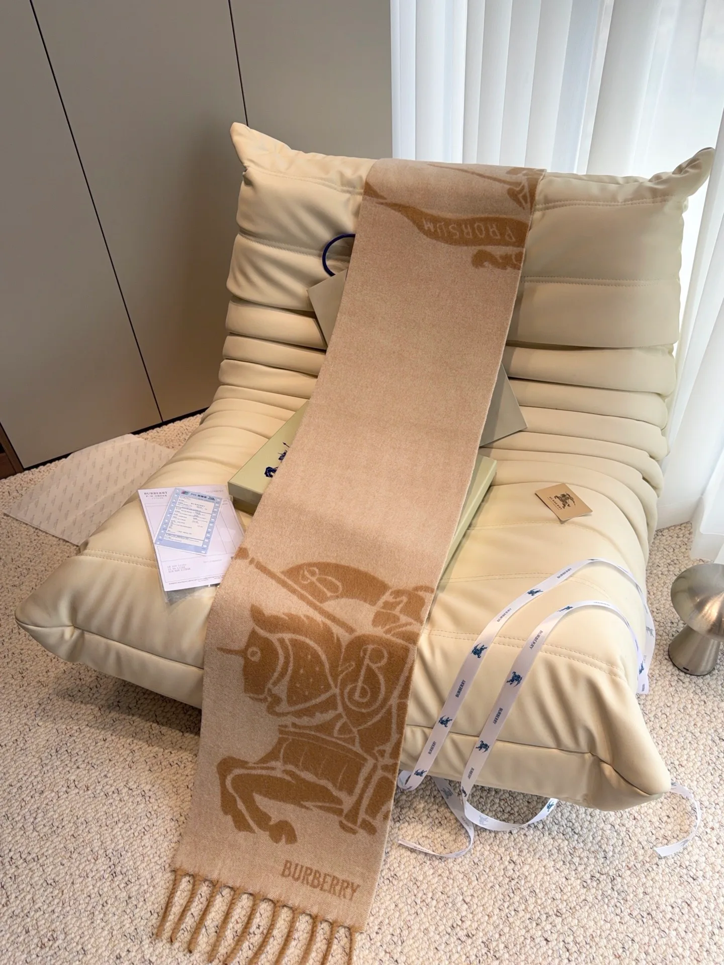 Шарфы Burberry 18287321