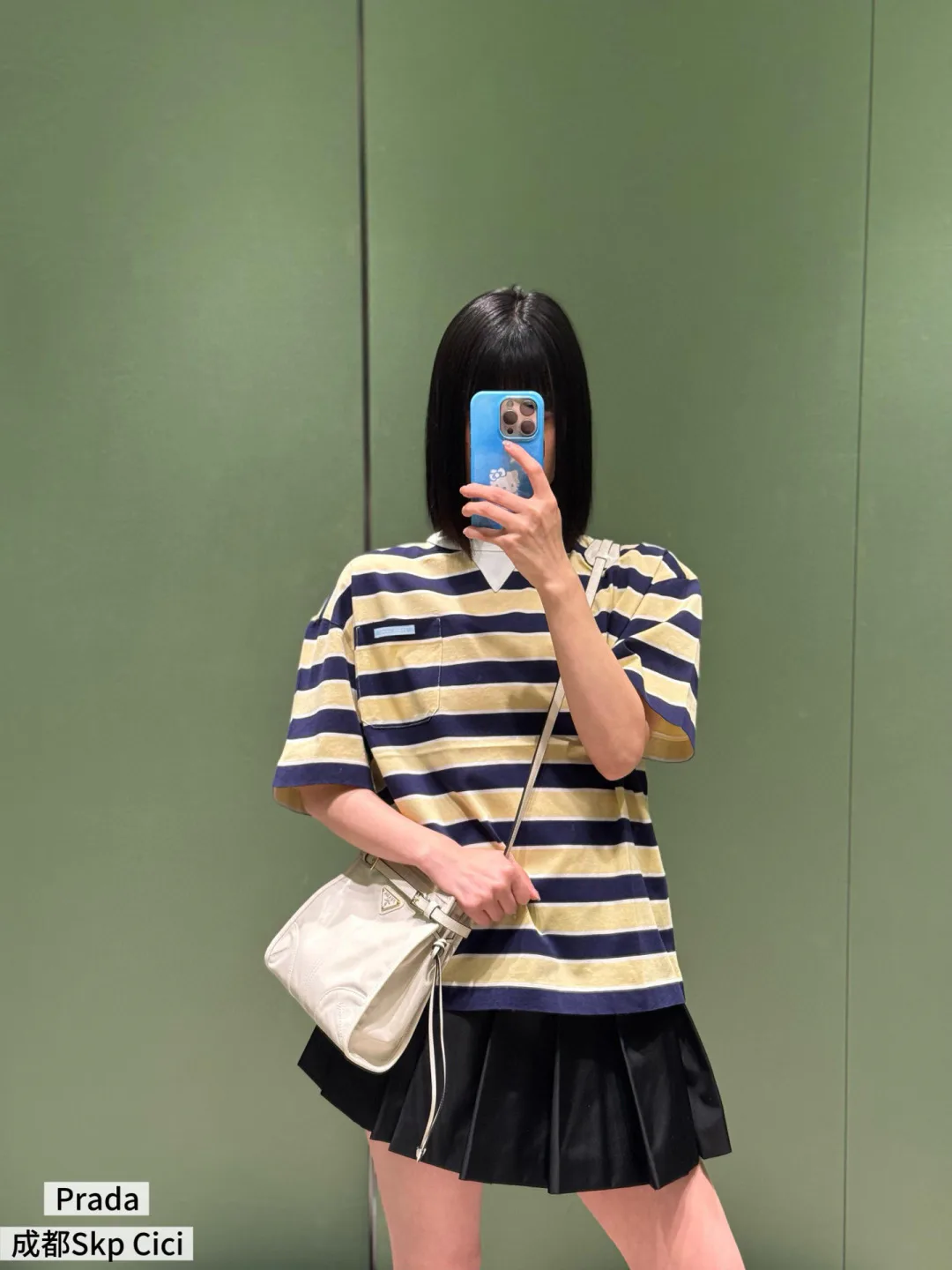 Футболки Женские Prada 11652568