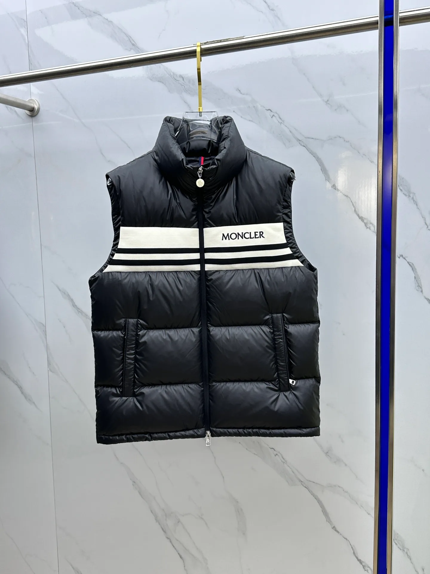 Жилеты Мужские Moncler 2237415