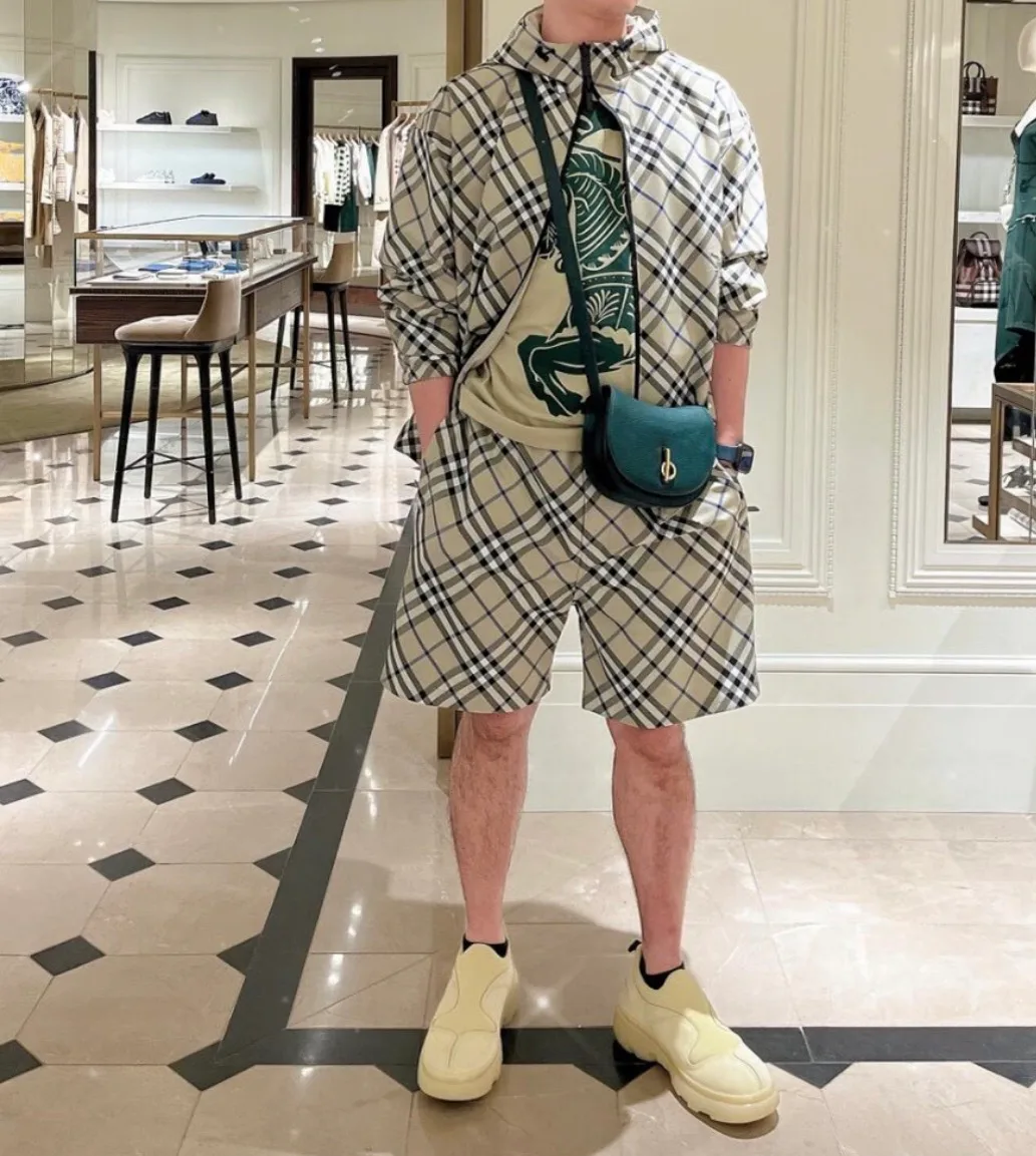 Шорты Мужские Burberry 11224921