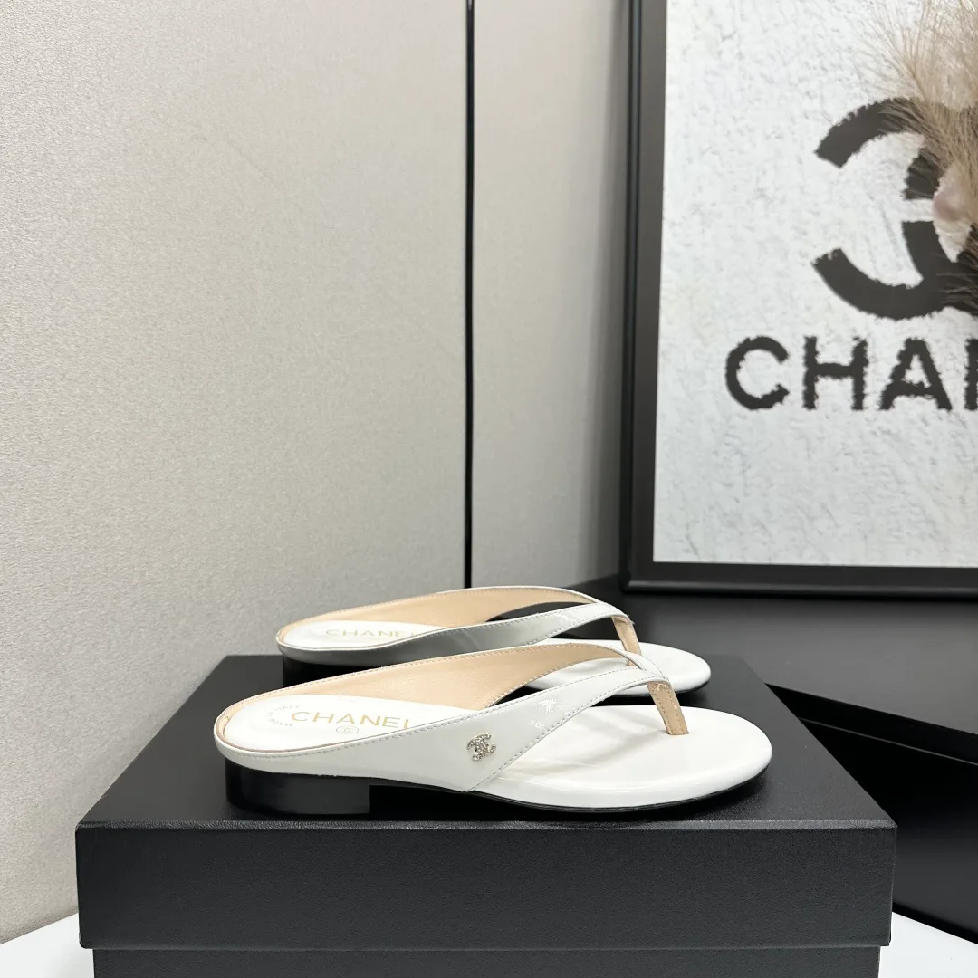 Шлепанцы Женские Chanel 11946890