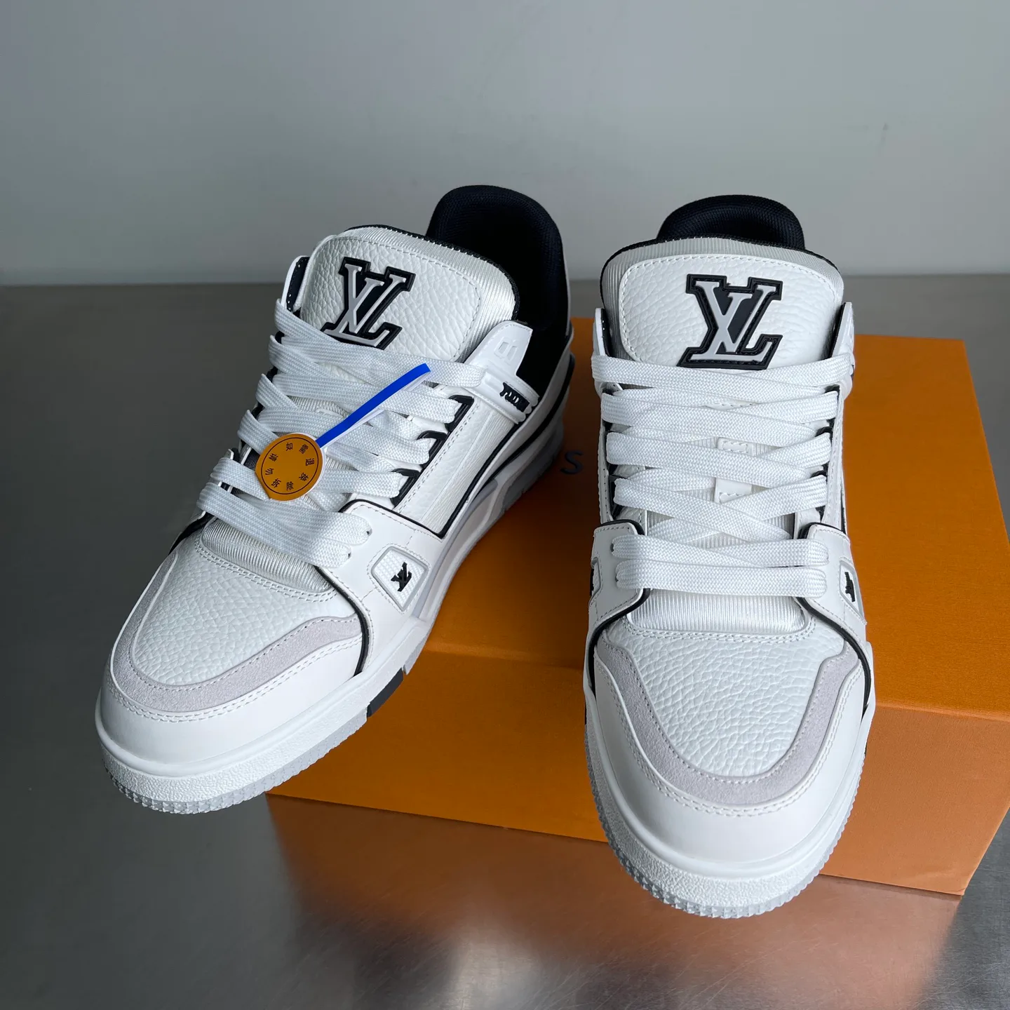 Кроссовки Женские Louis Vuitton 110668