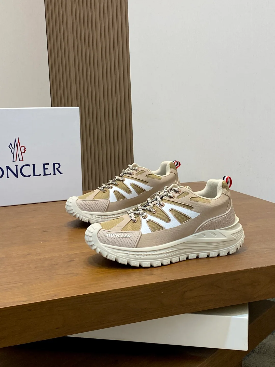 Кроссовки Мужские Moncler 17903282