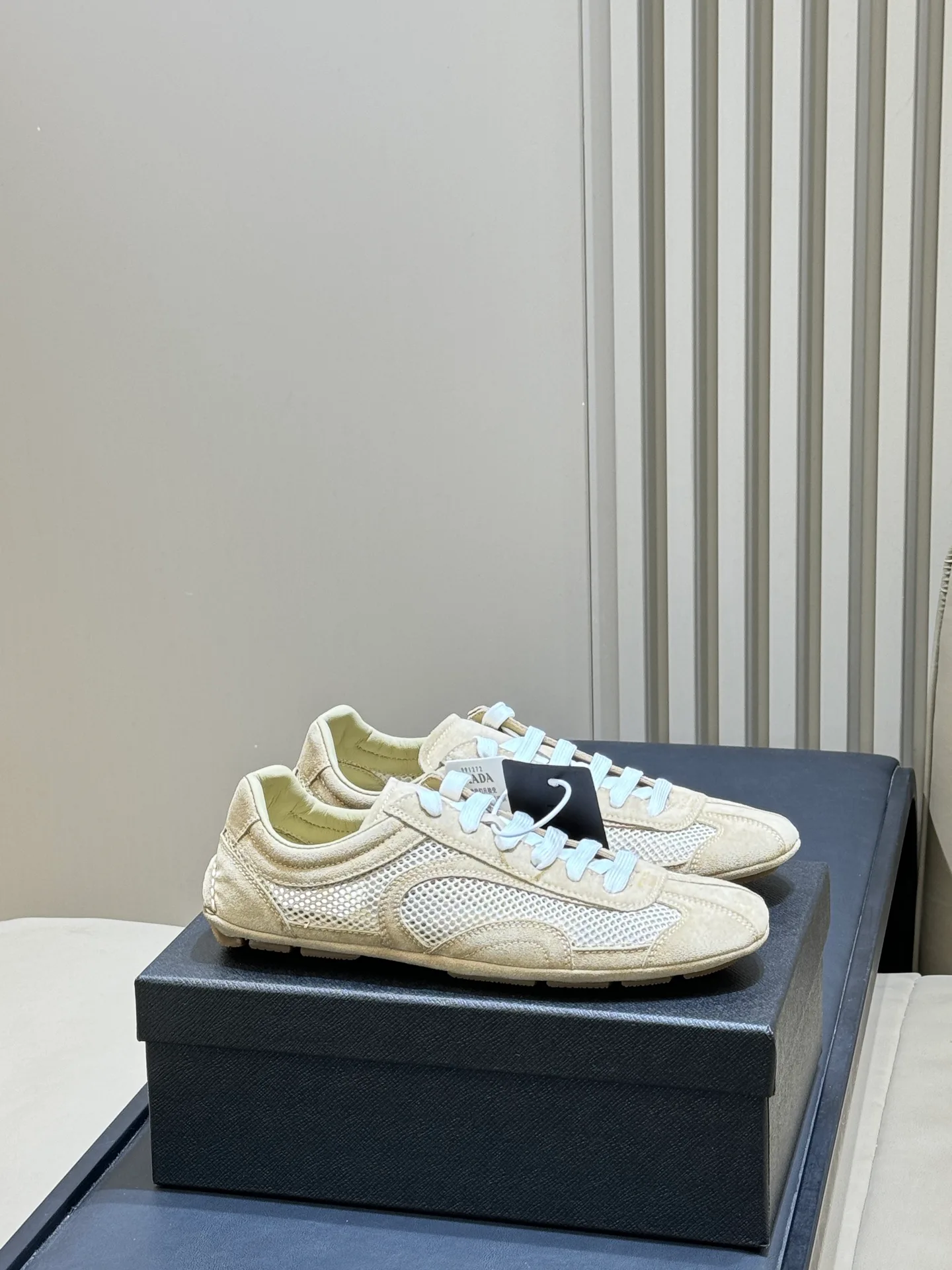 Кроссовки Женские Prada 11258581