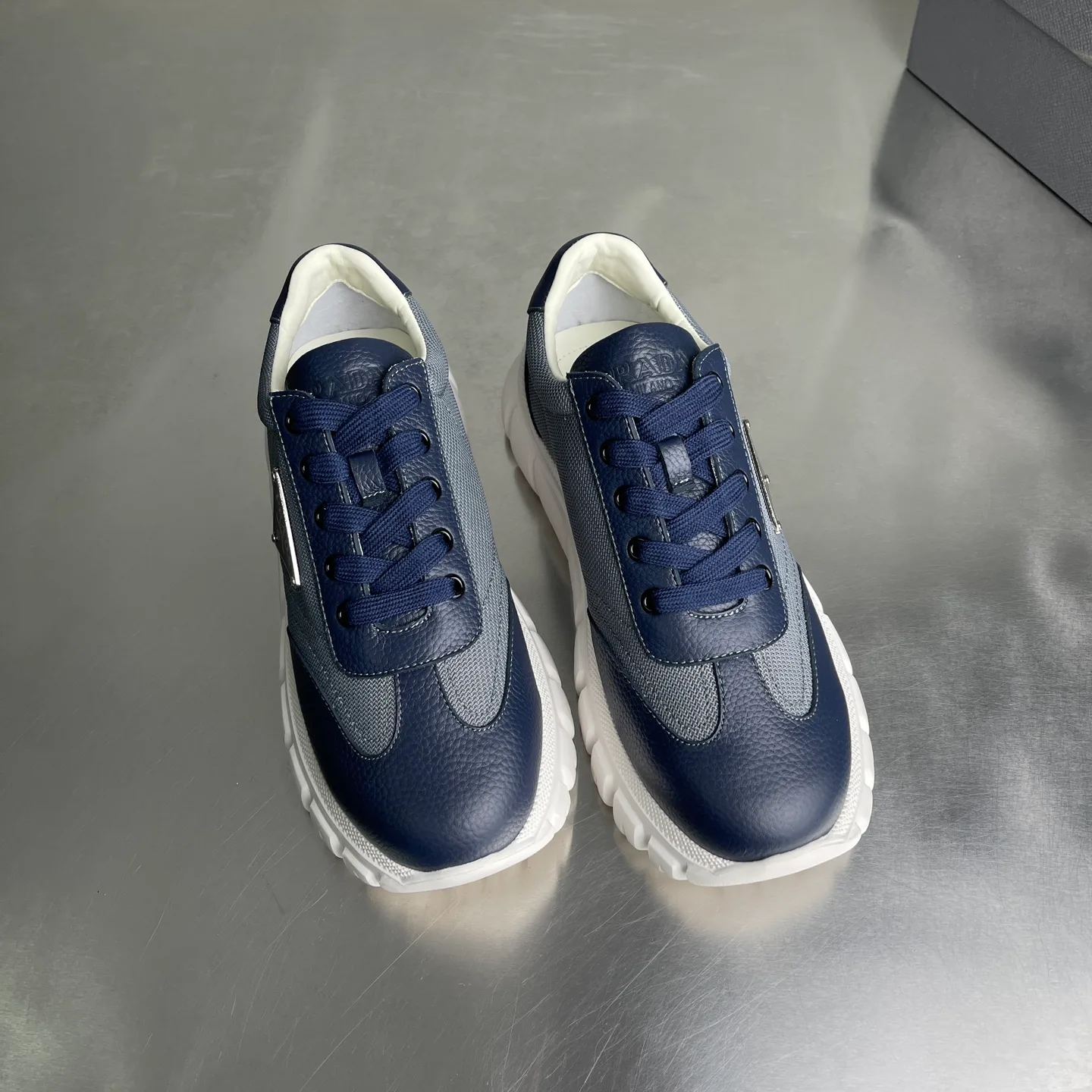 Кроссовки Мужские Prada 5058283