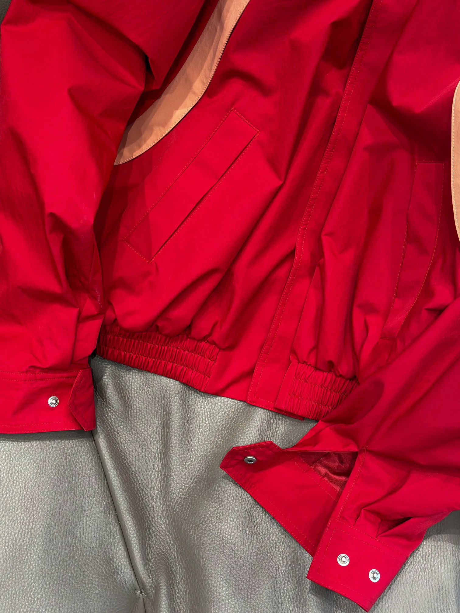 Куртки И Пуховики Женские Saint Laurent 10299897