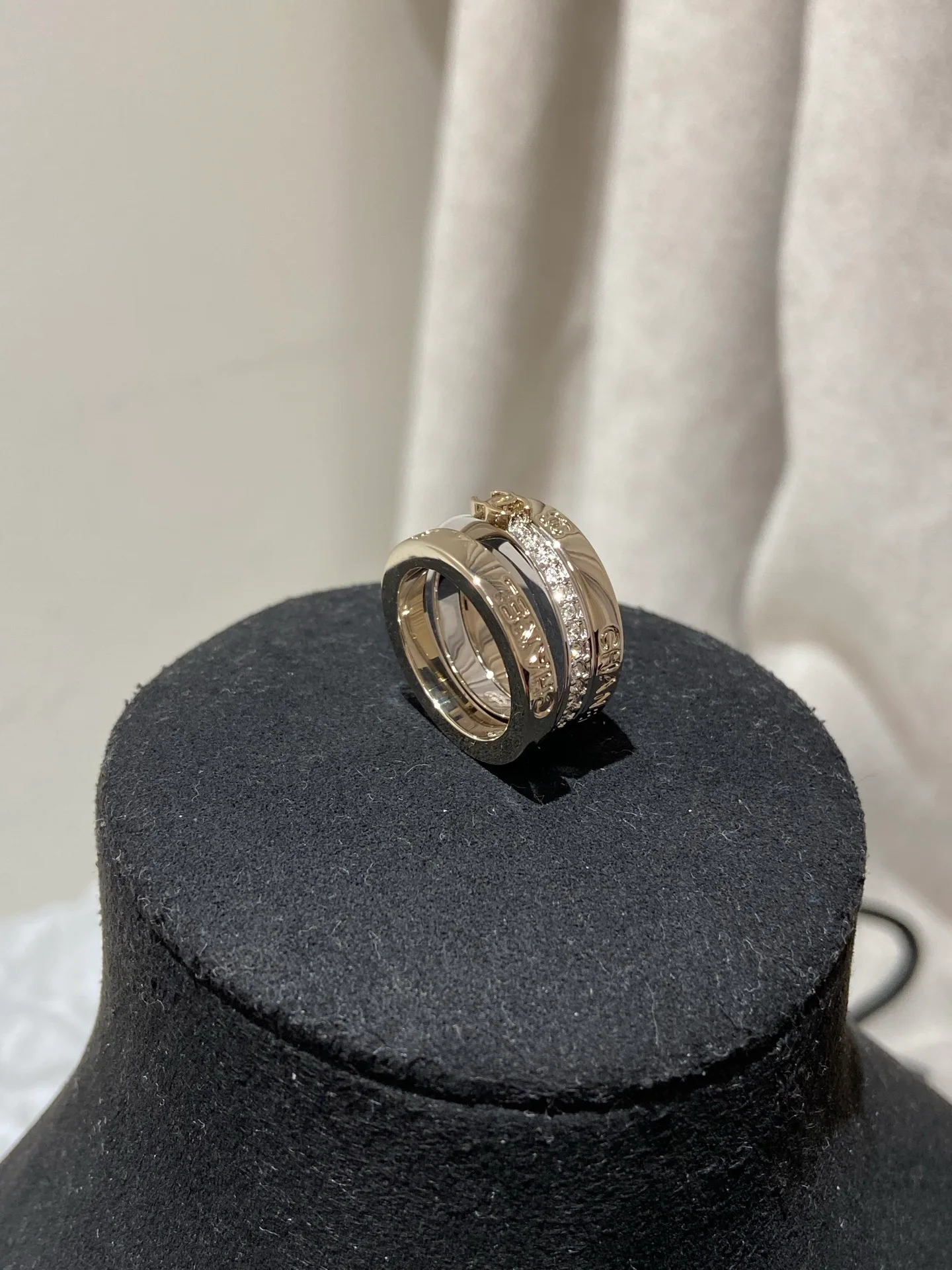 Бижутерия Chanel 12699115