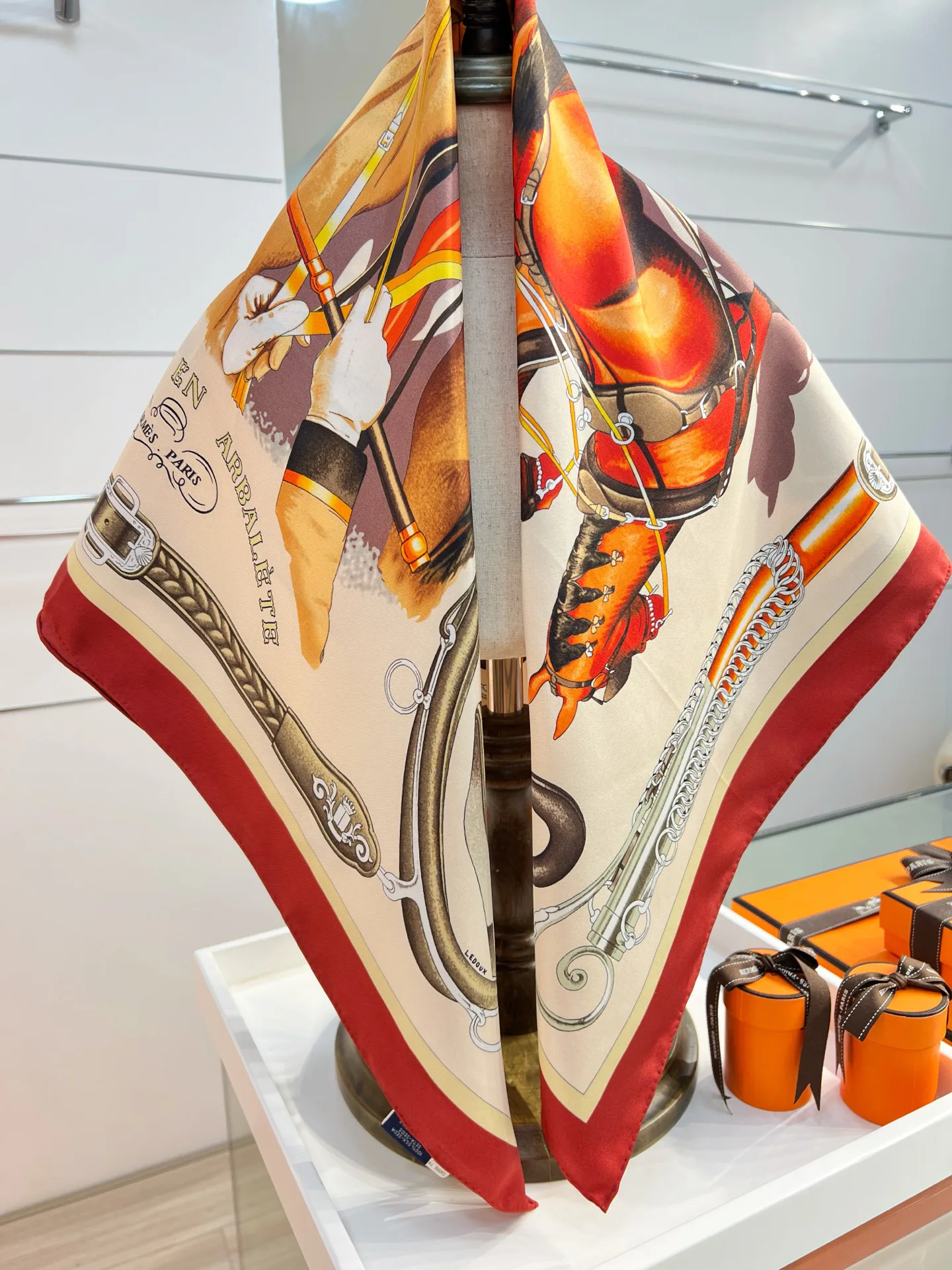 Шарфы Hermes 20429