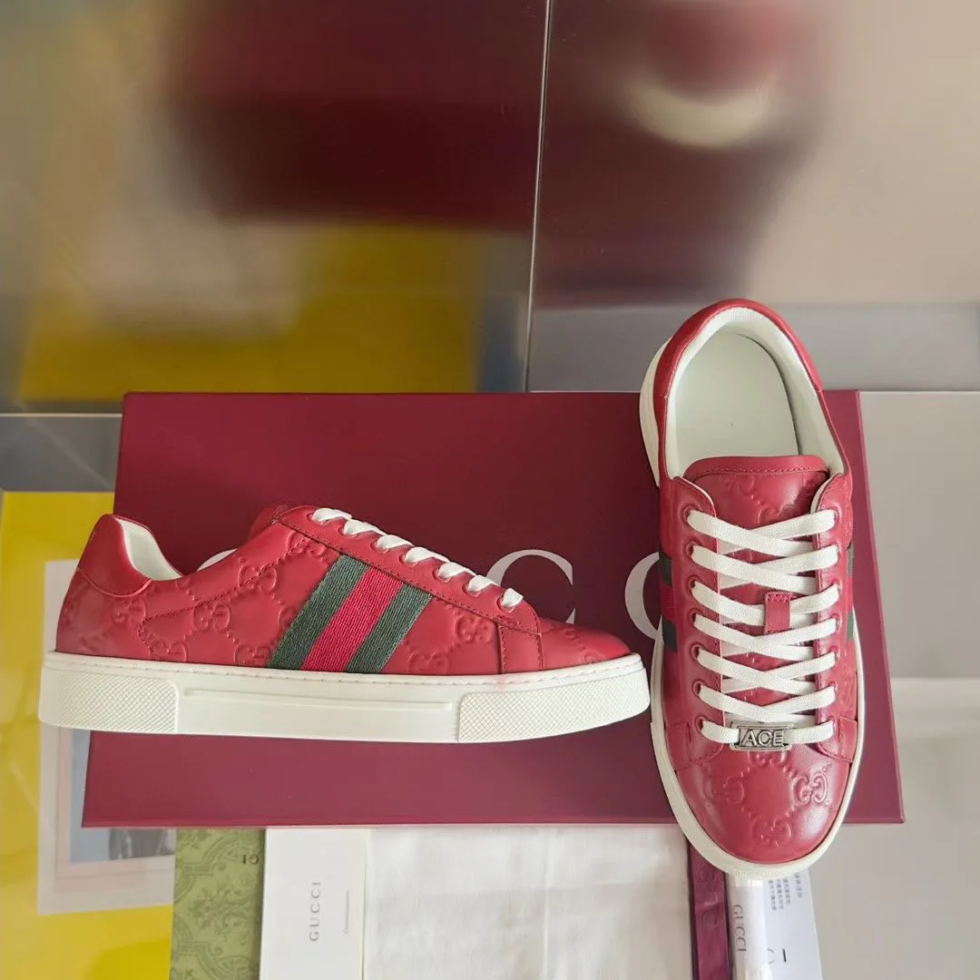 Кроссовки Женские Gucci 19081341