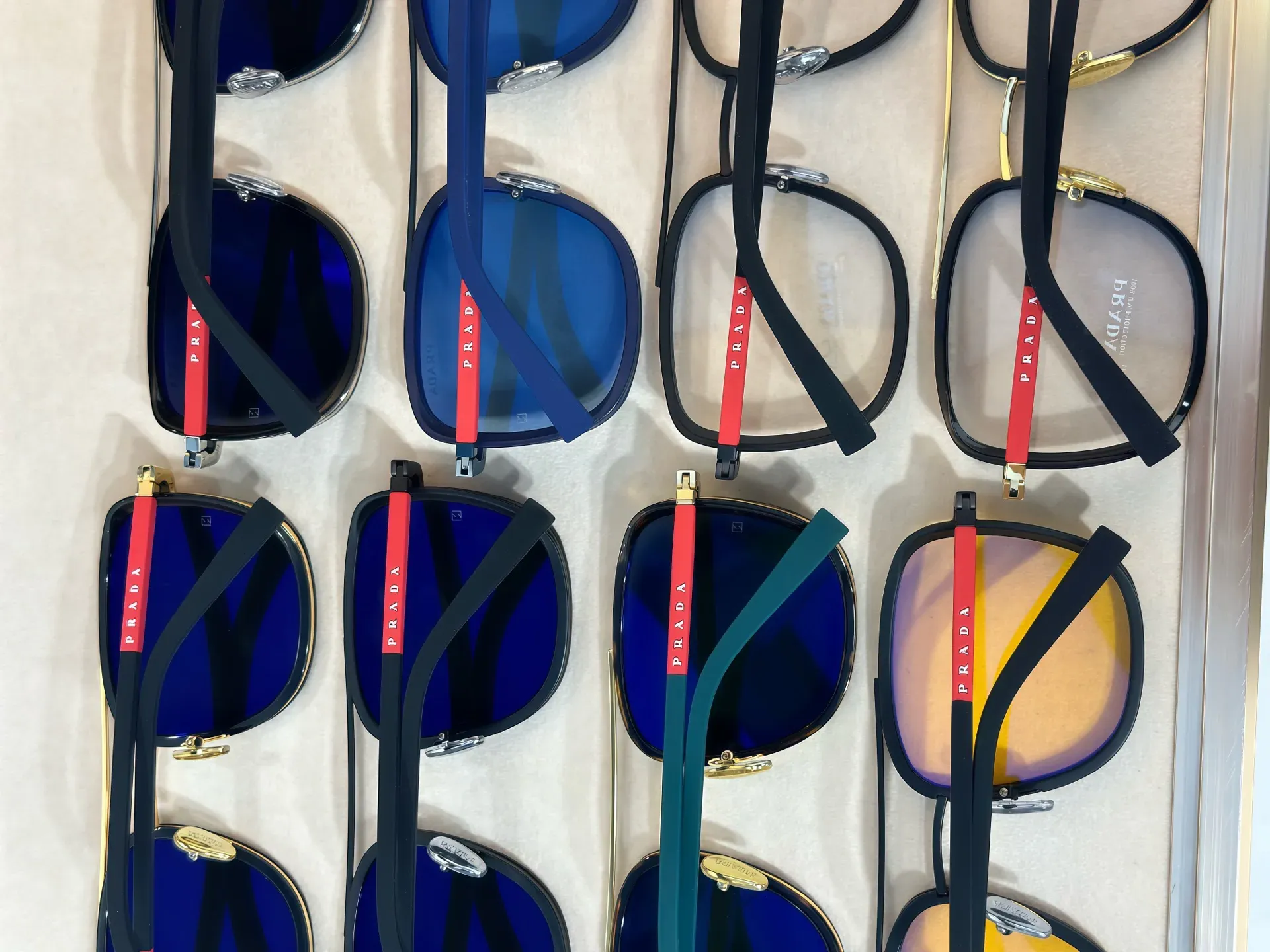 Очки Prada 205225