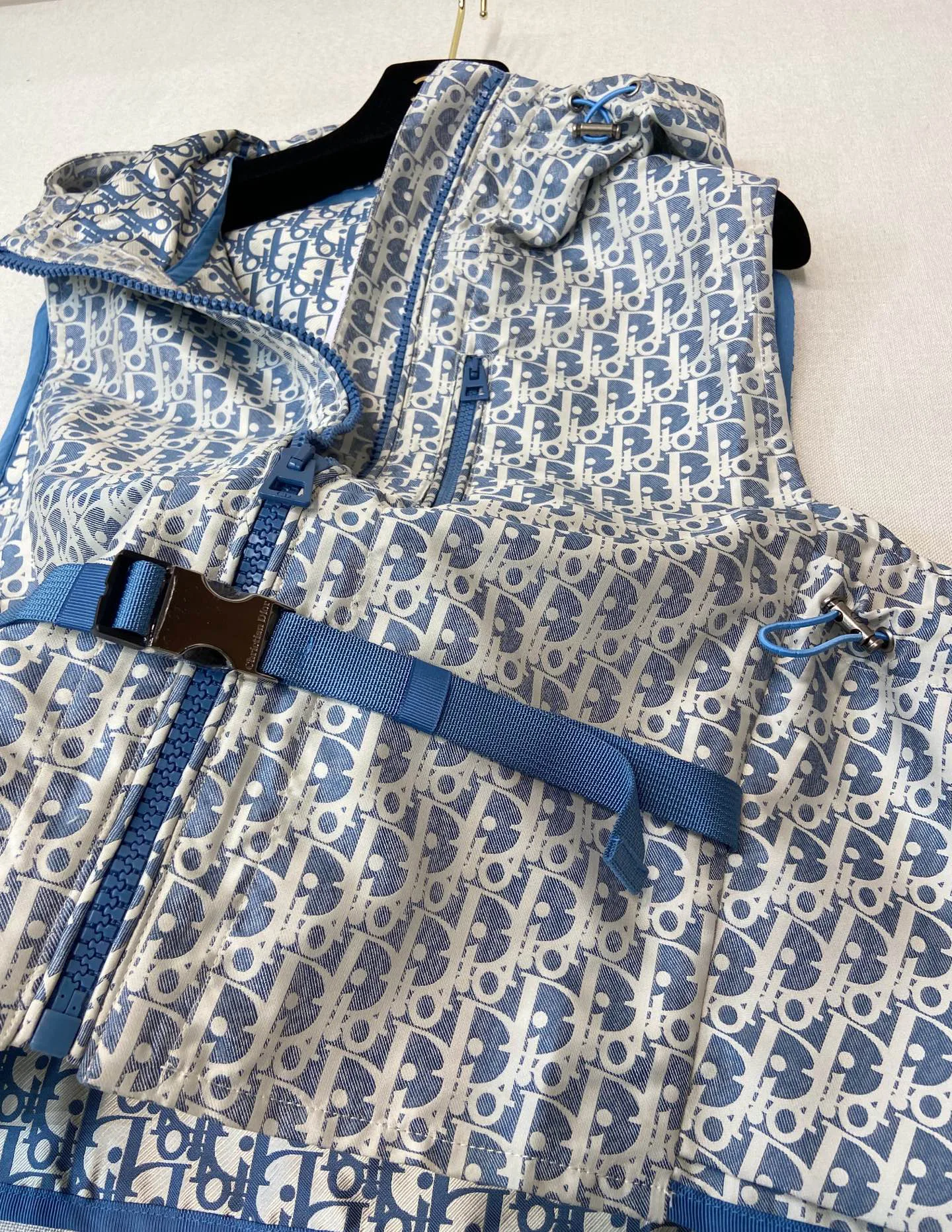 Жилеты Женские Christian Dior 12819046