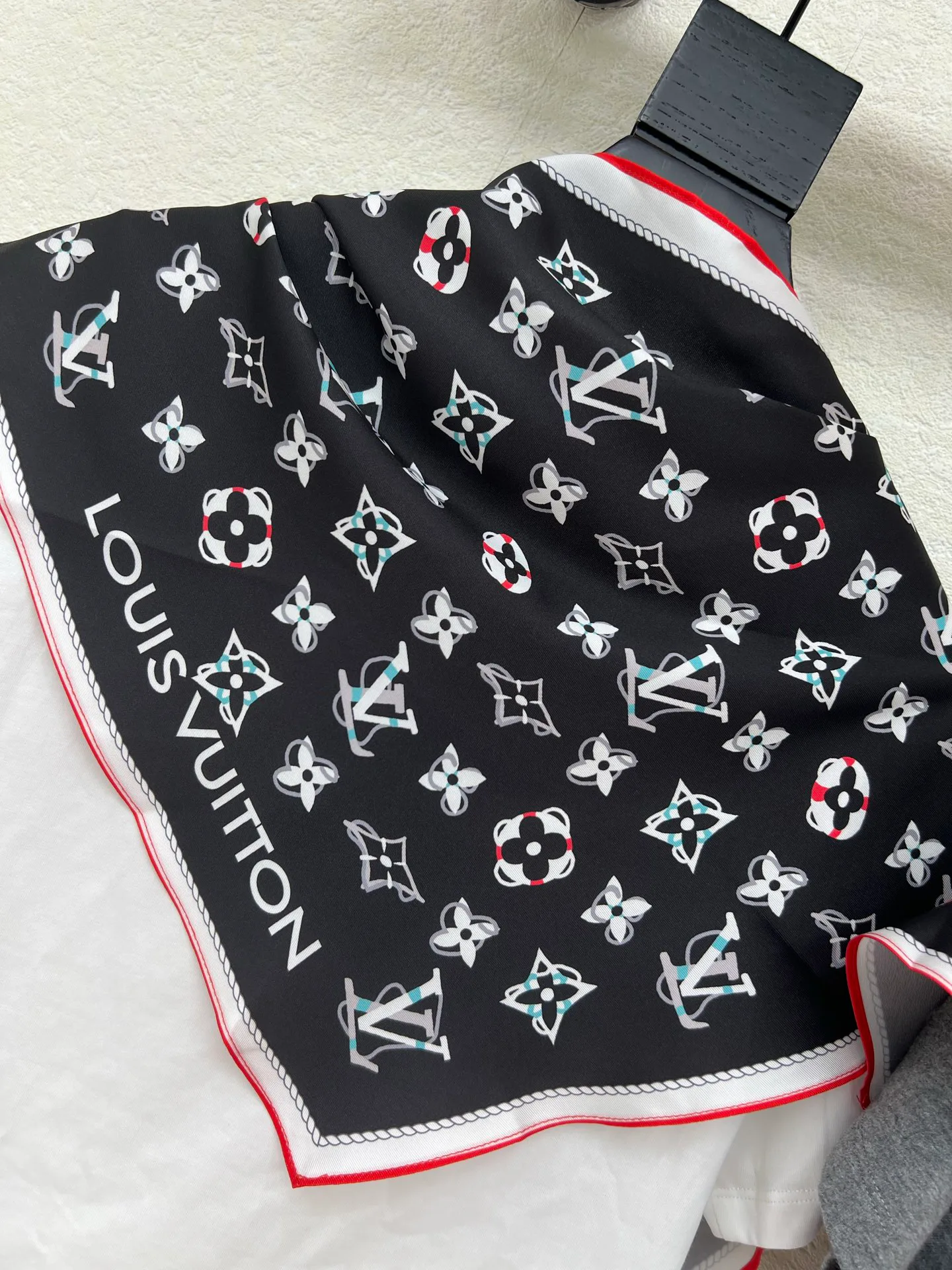 Футболки Женские Louis Vuitton 13416841