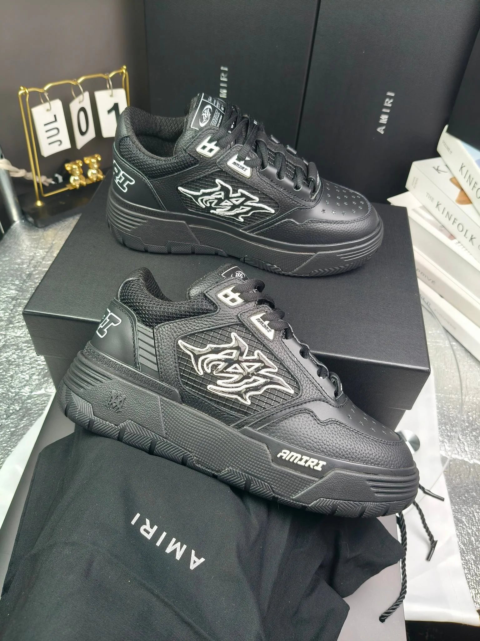 Кроссовки Женские Amiri 17515006