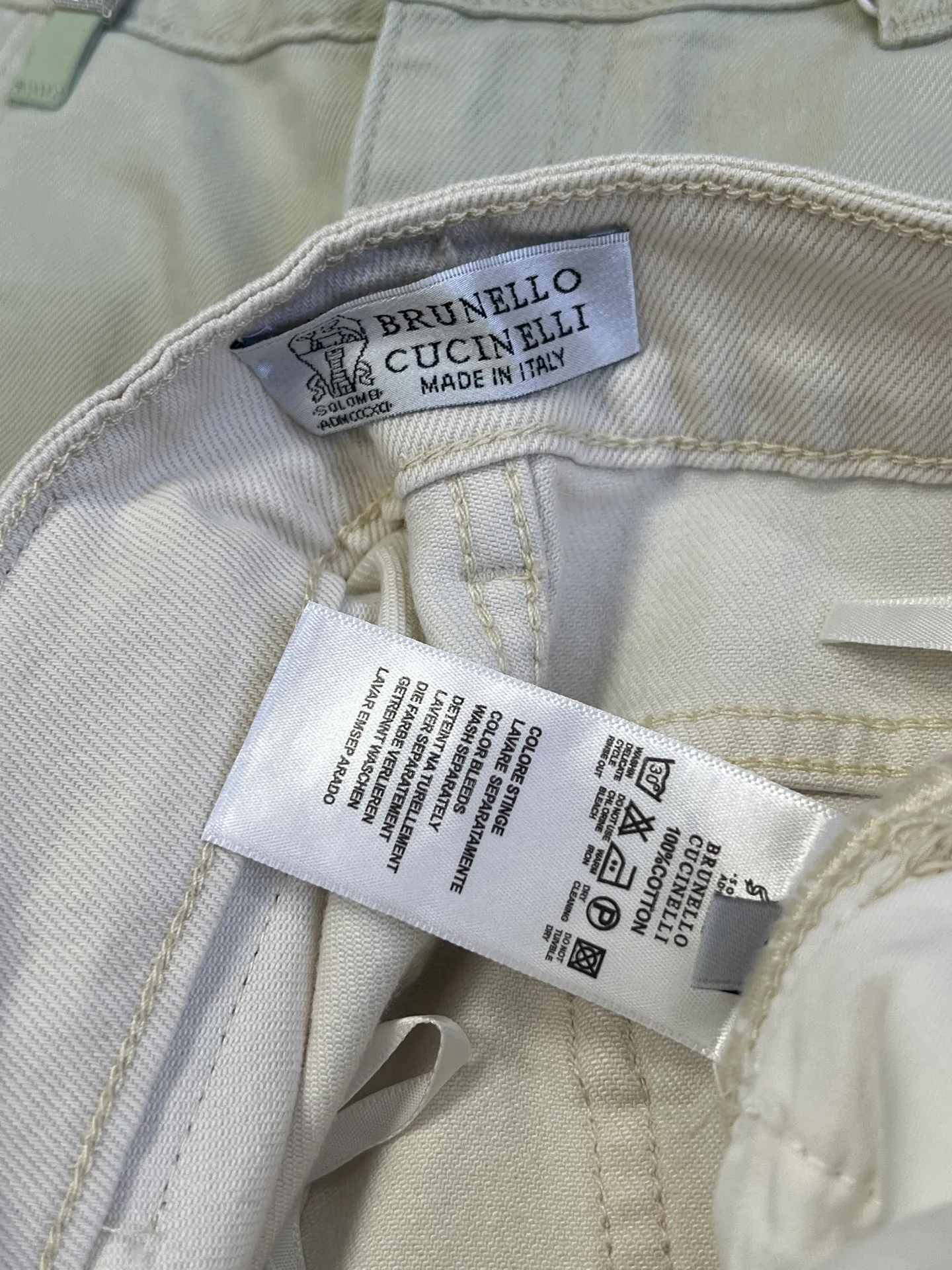Шорты Женские Brunello Cucinelli 18174572