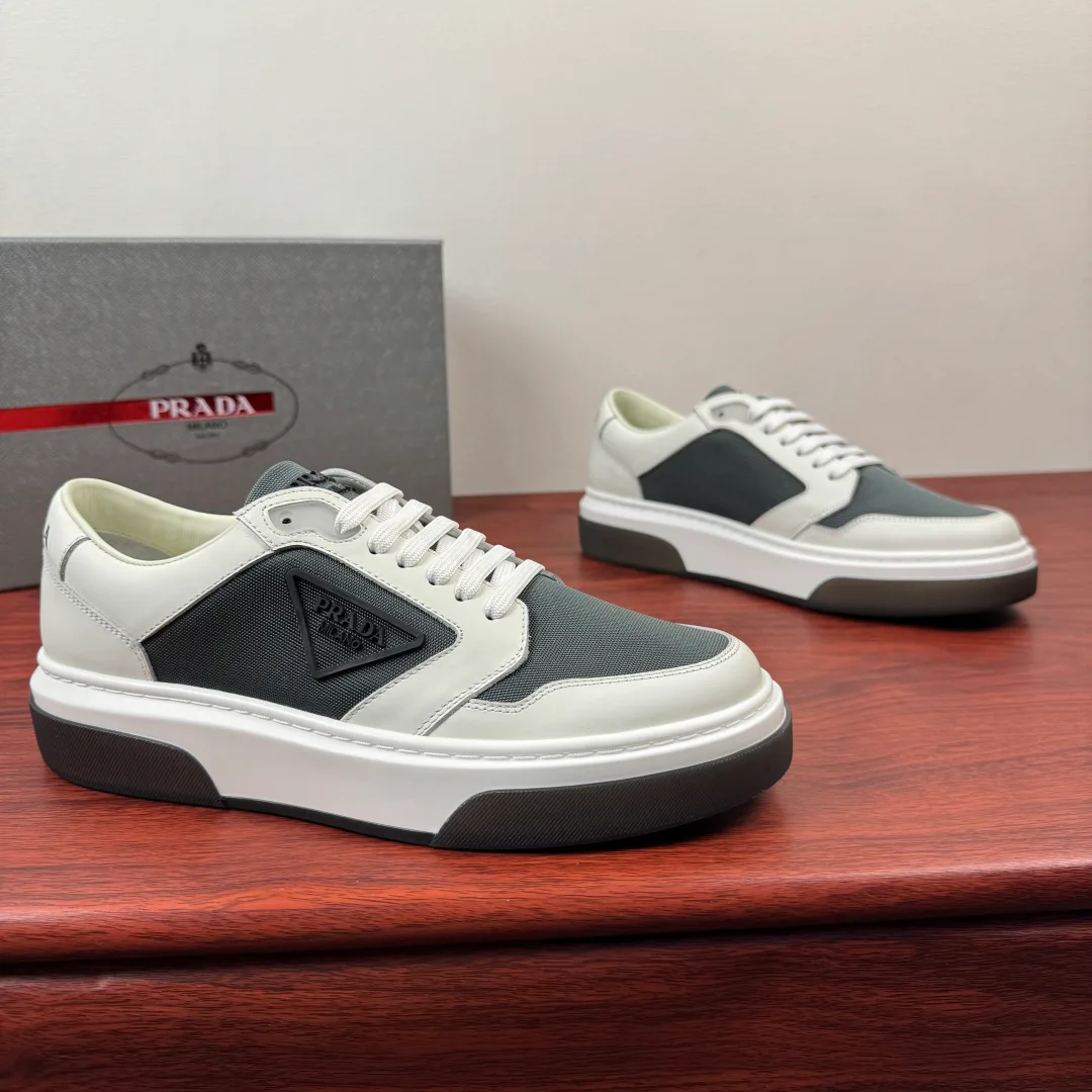 Кроссовки Мужские Prada 12722681