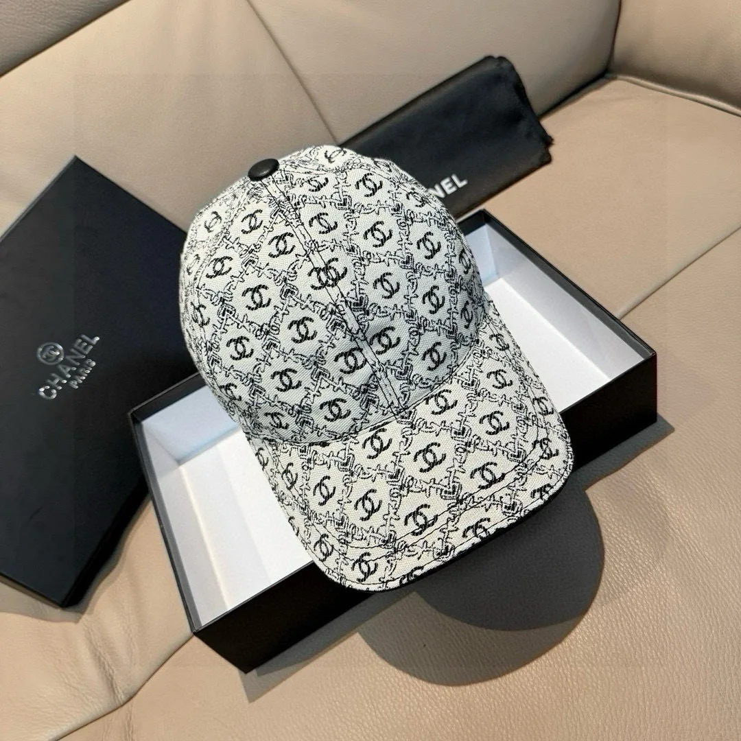 Головные Уборы Chanel 4550003