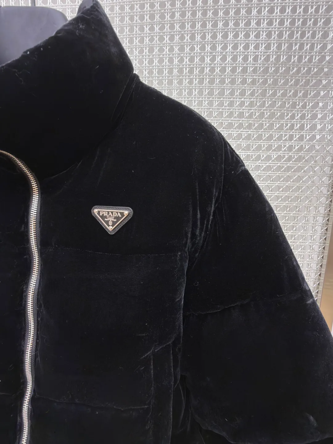 Куртки И Пуховики Женские Prada 18612868