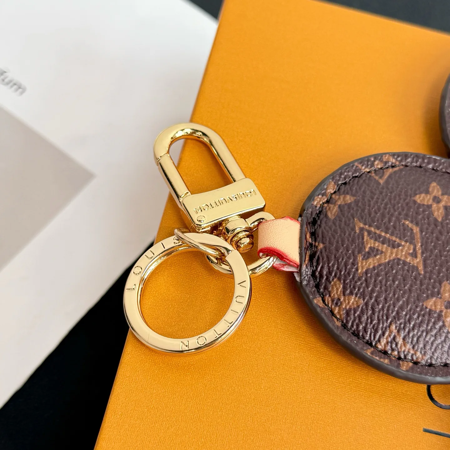 Ключницы Louis Vuitton 280977