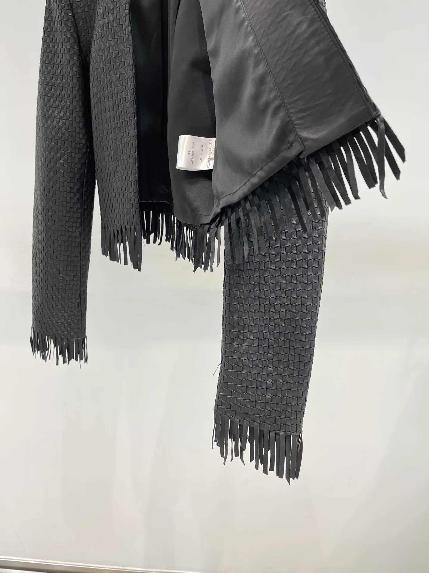 Кожаные Куртки И Дублёнки Женские Bottega Veneta 11759411