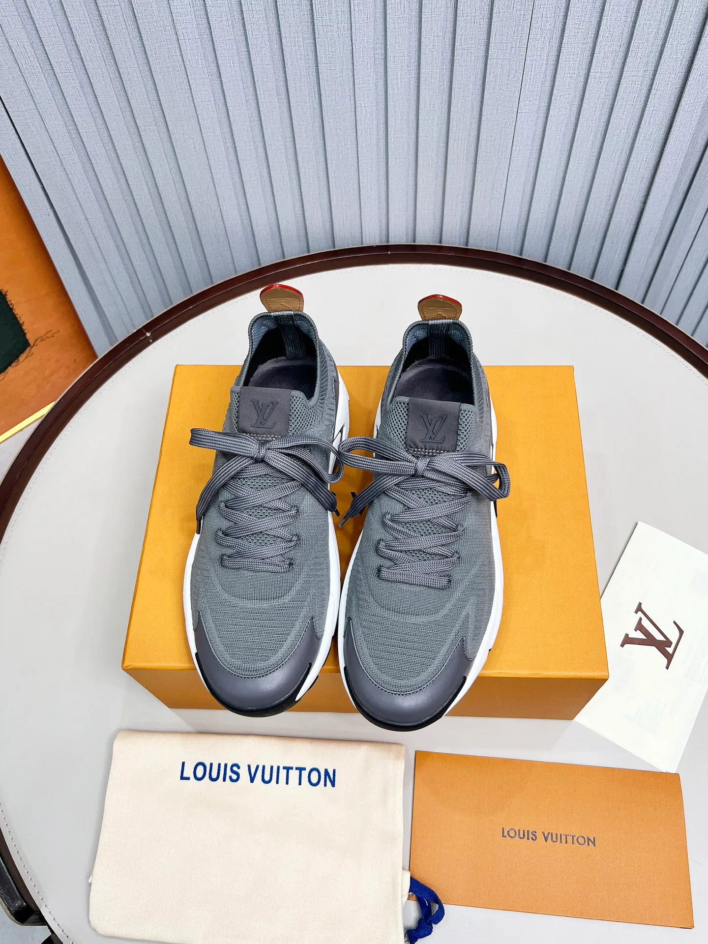 Кроссовки Мужские Louis Vuitton 77531