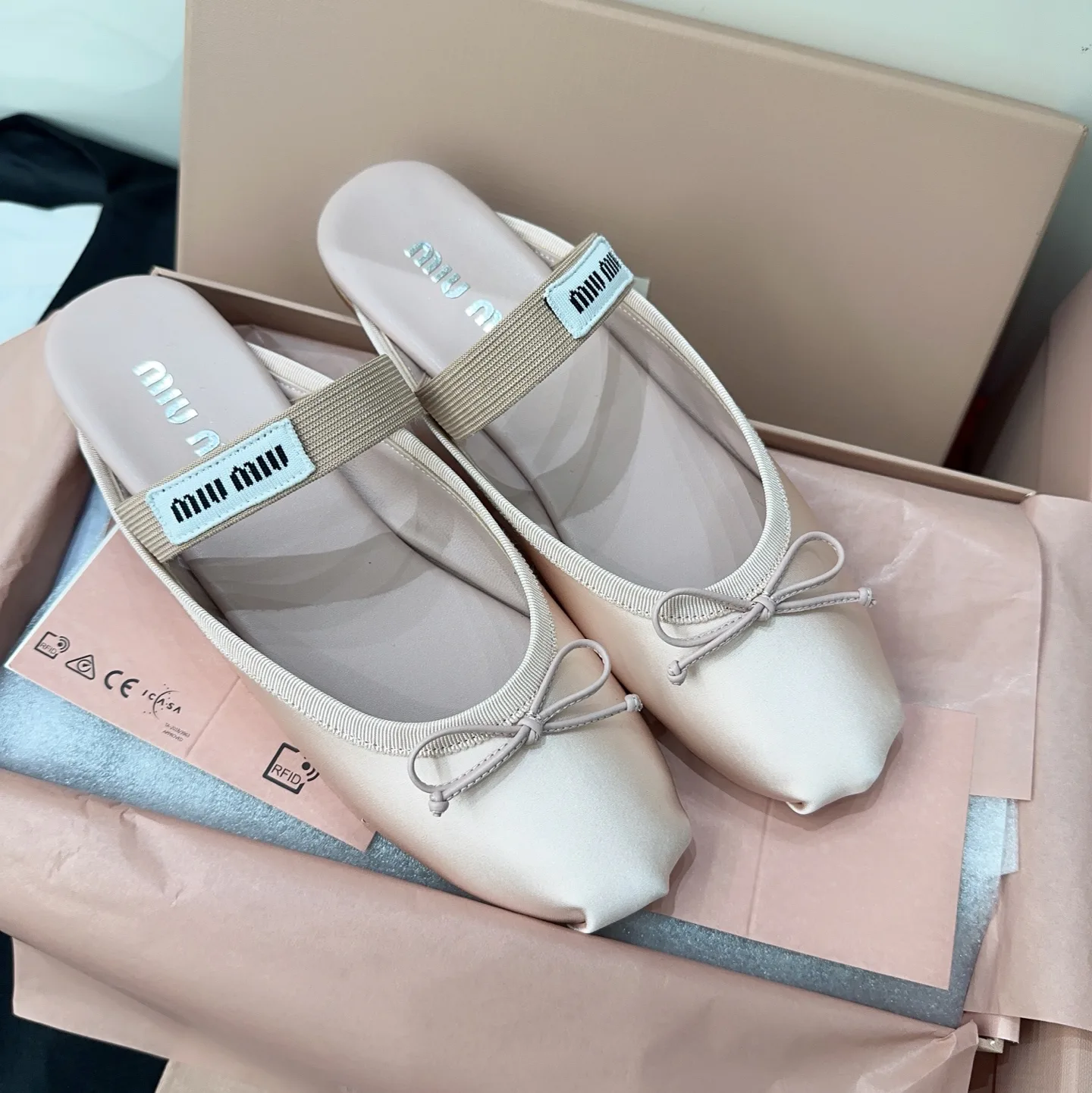 Балетки Женские Miu Miu 12859294