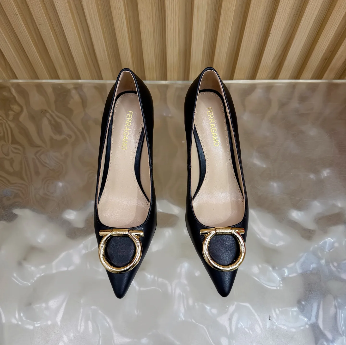 Туфли Женские Salvatore Ferragamo 299452