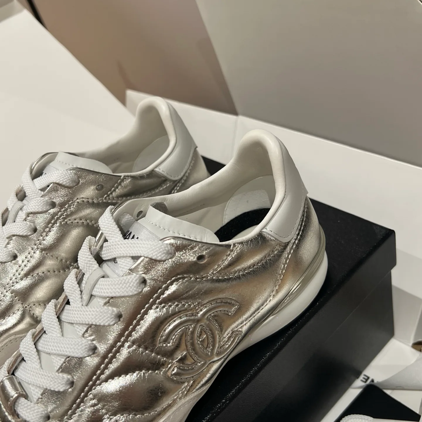 Кроссовки Женские Chanel 408196