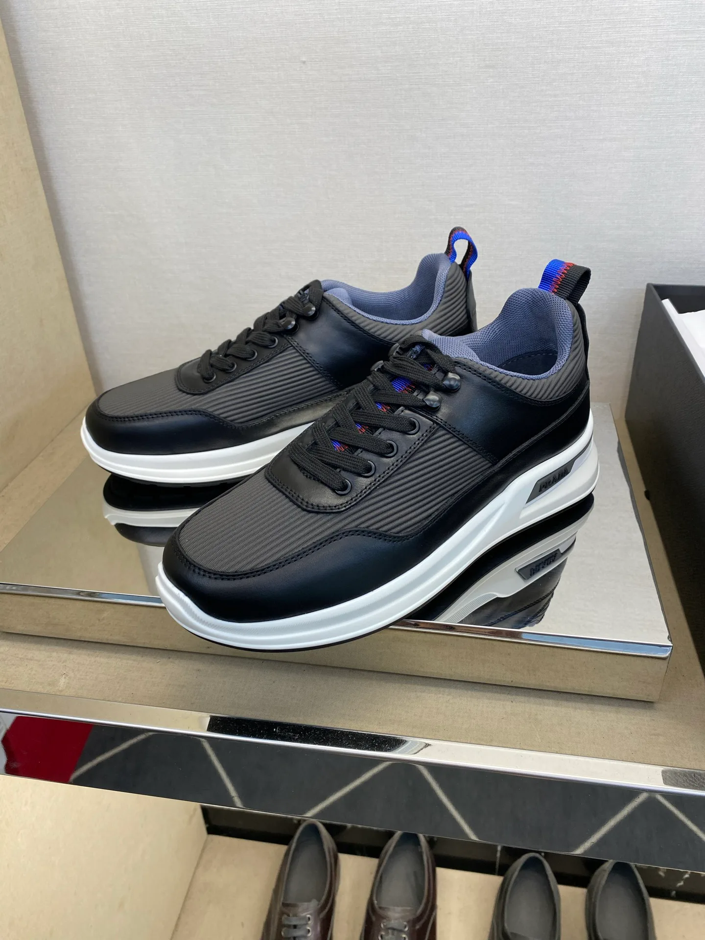 Кроссовки Мужские Prada 20139866