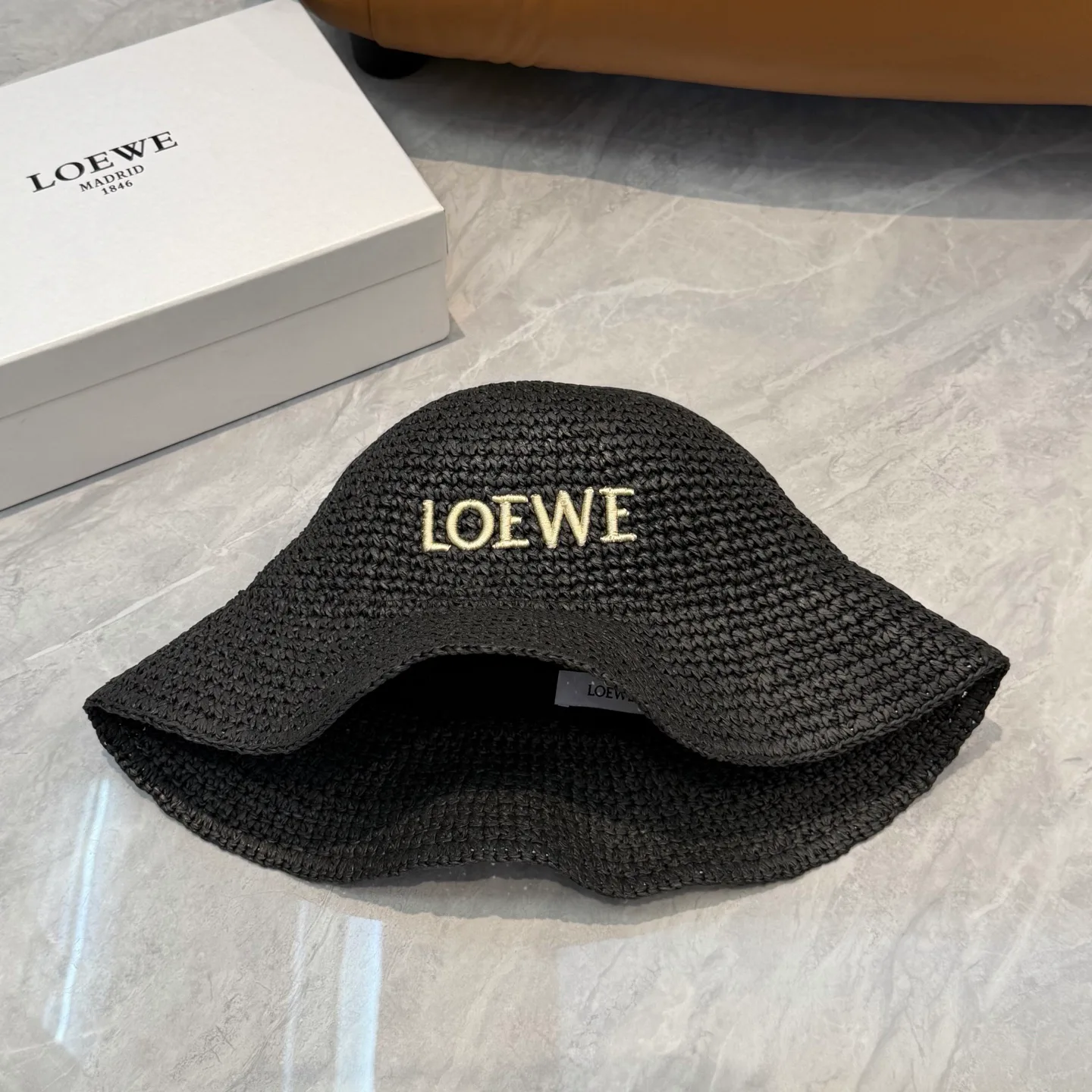 Головные Уборы Loewe 13294357