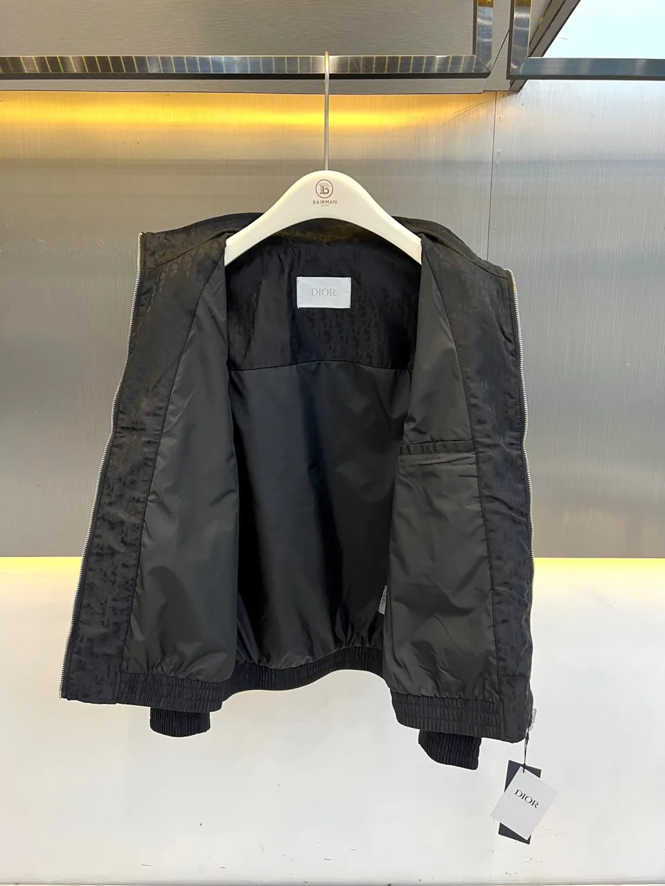 Куртки И Пуховики Женские Christian Dior 18416759