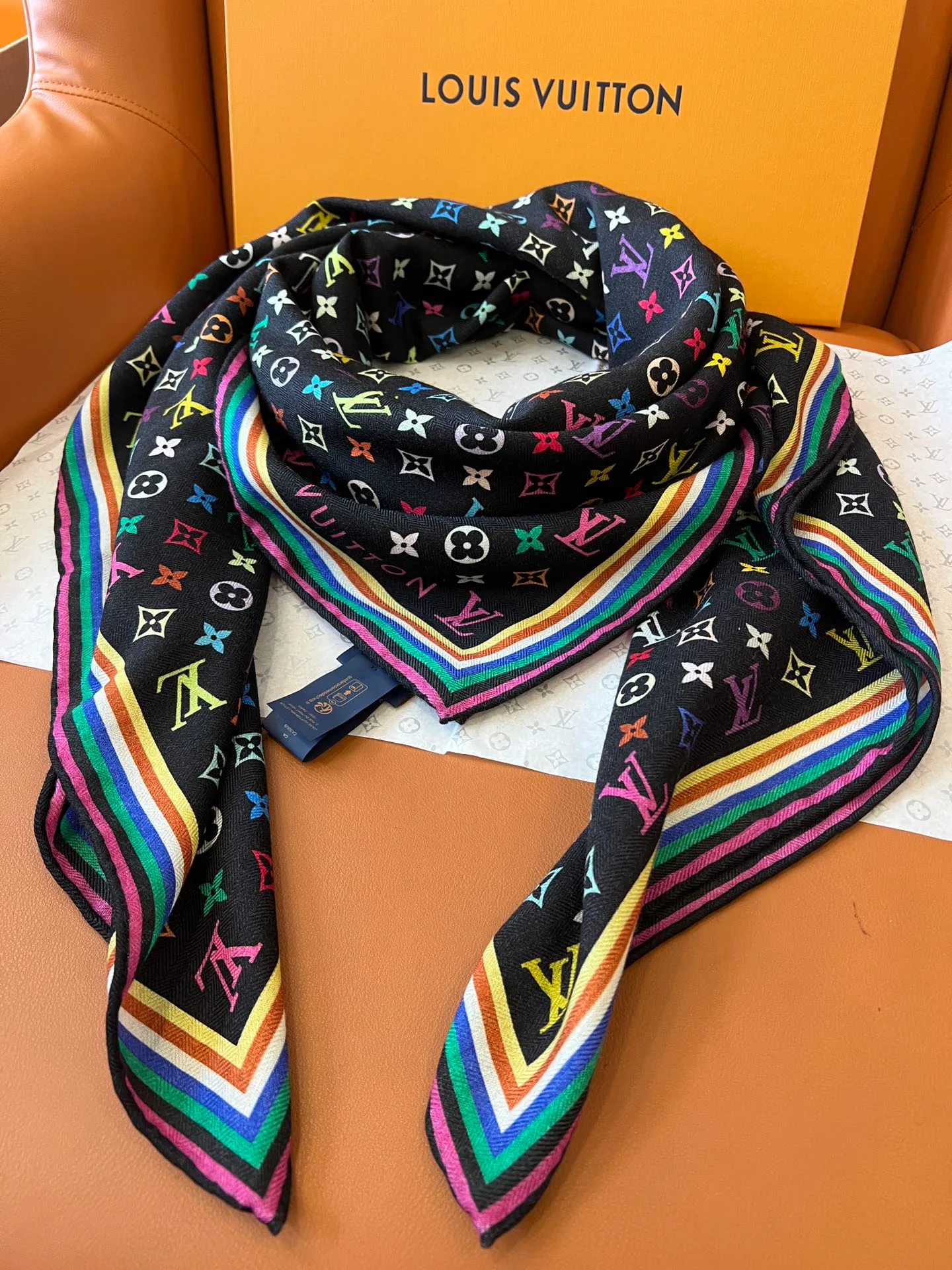 Шарфы Louis Vuitton 2478552