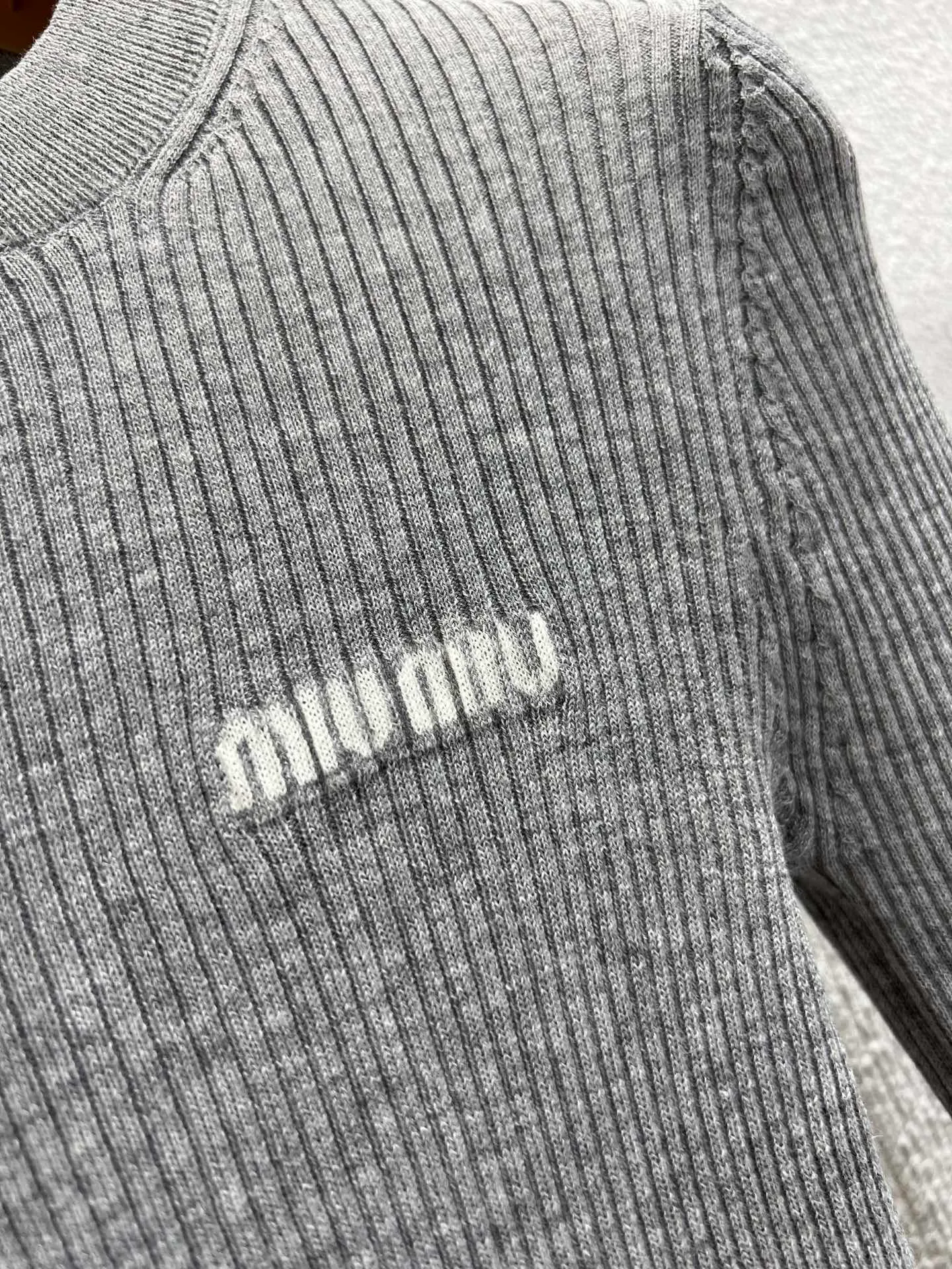 Джемперы И Свитеры Женские Miu Miu 505506