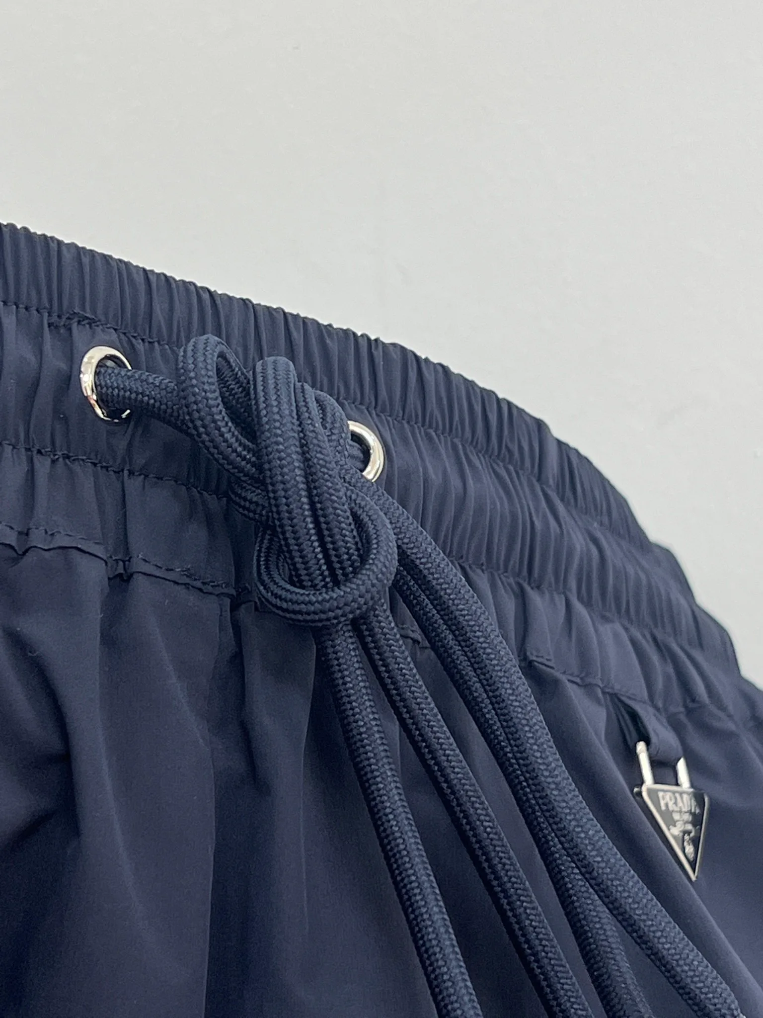 Шорты Женские Prada 9269363