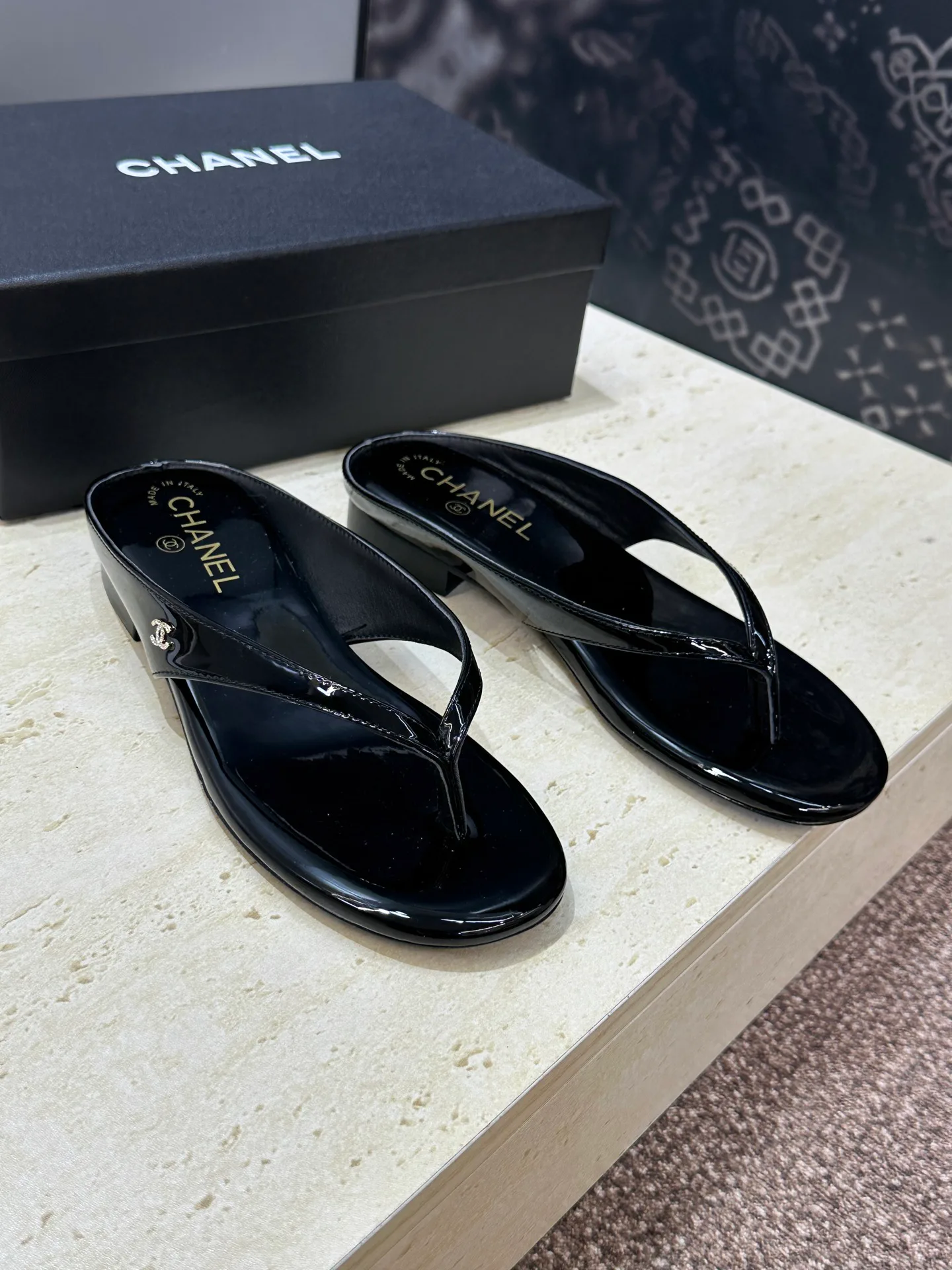 Шлепанцы Женские Chanel 11790988