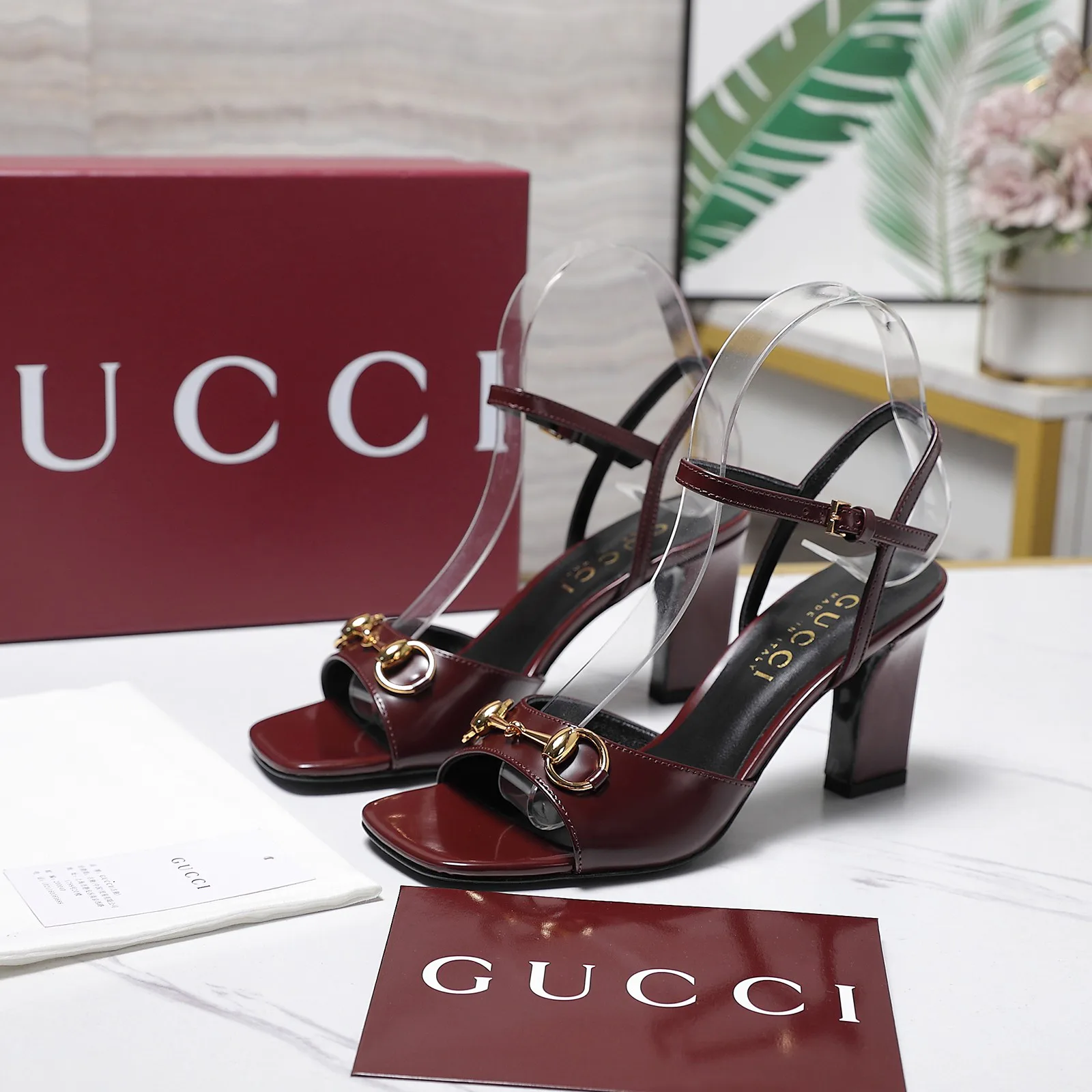 Босоножки Женские Gucci 13542410