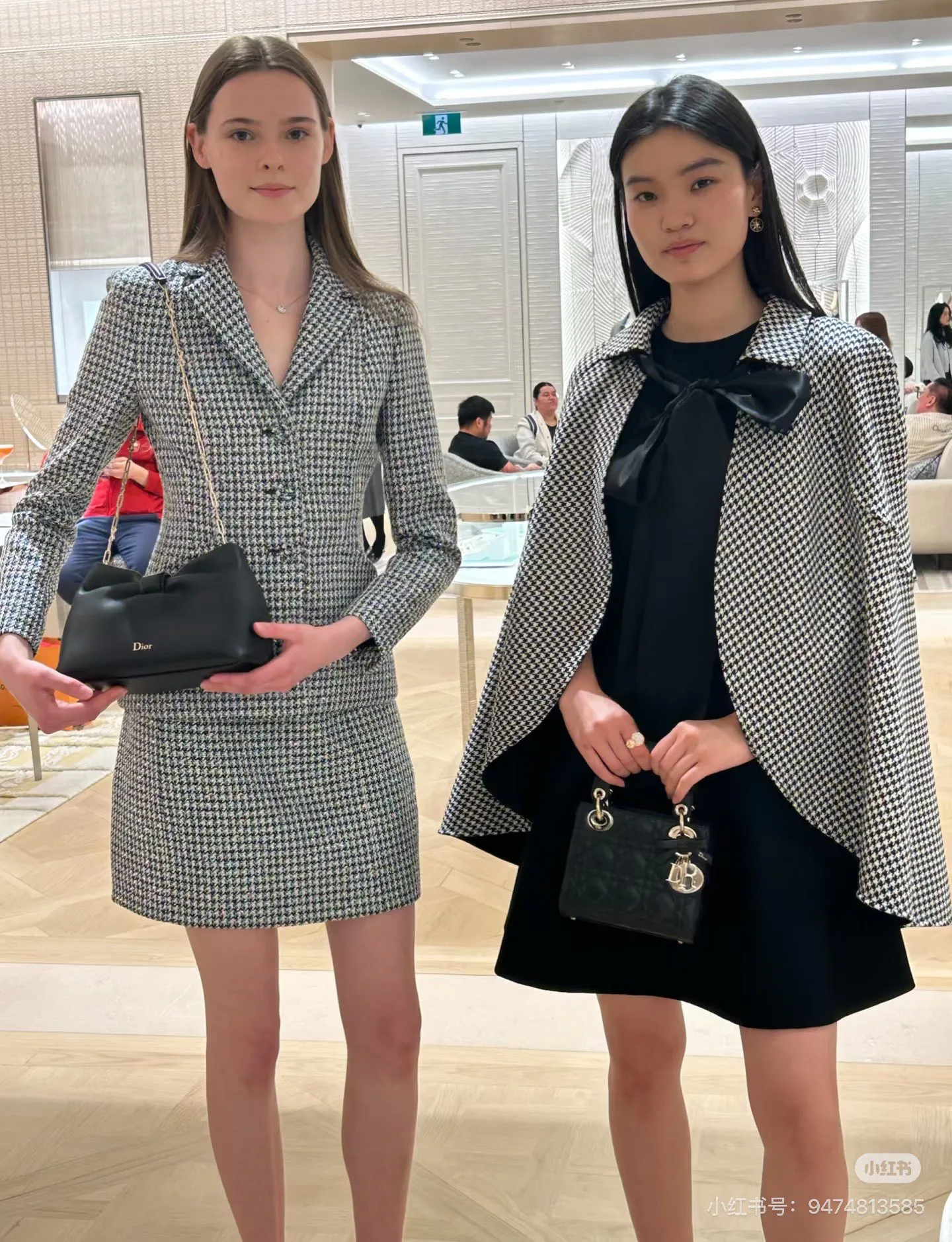 Пальто Женские Christian Dior 11530464
