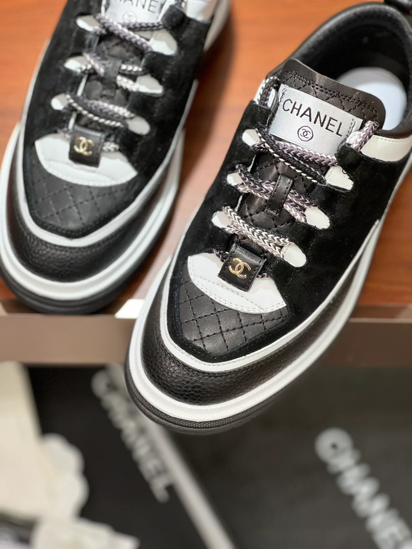 Кроссовки Женские Chanel 1021194