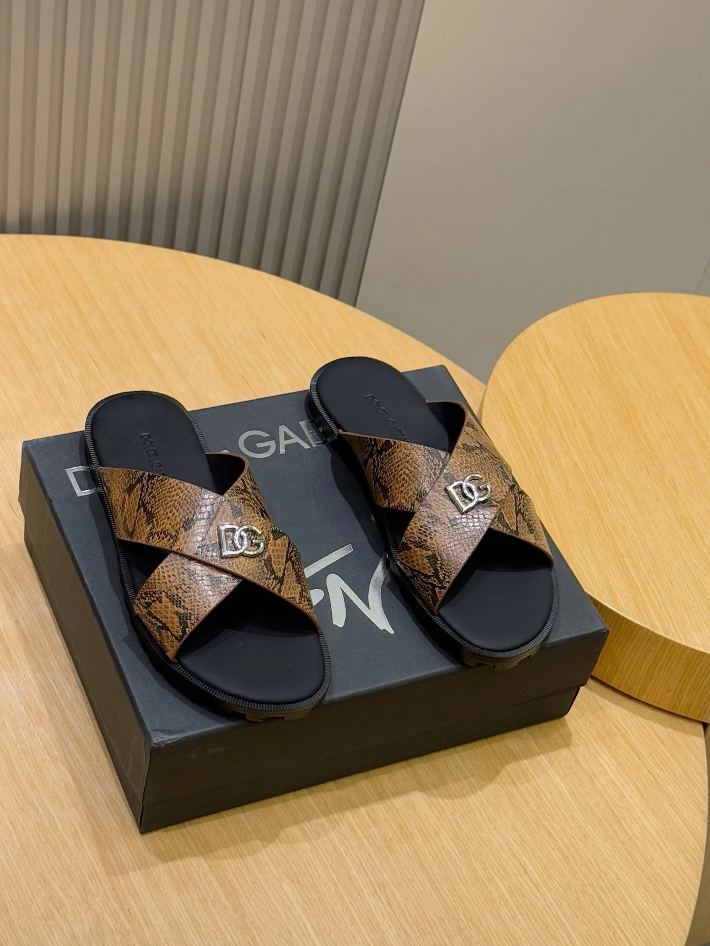 Шлепанцы Мужские Dolce & Gabbana 11483772